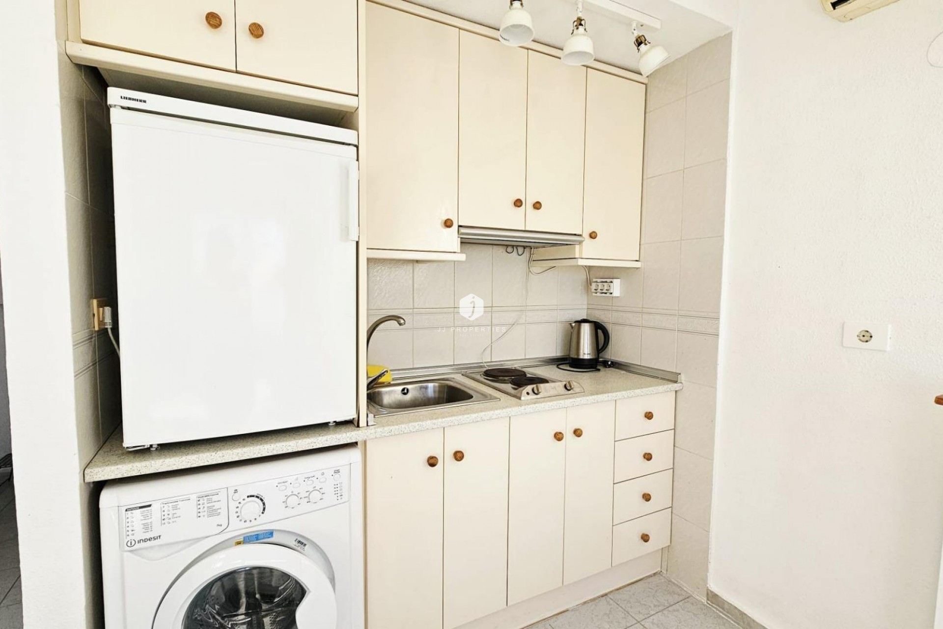 Segunda mano - Apartamento / piso -
Torrevieja - Torreblanca