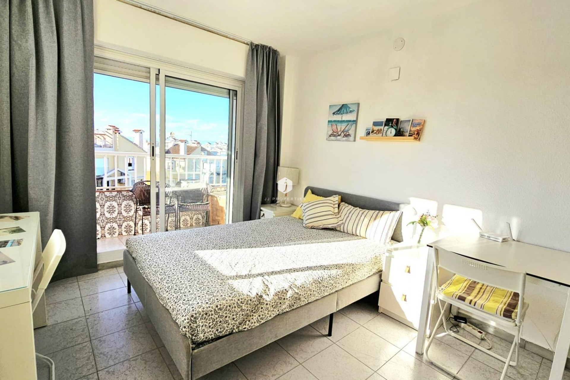 Segunda mano - Apartamento / piso -
Torrevieja - Torreblanca