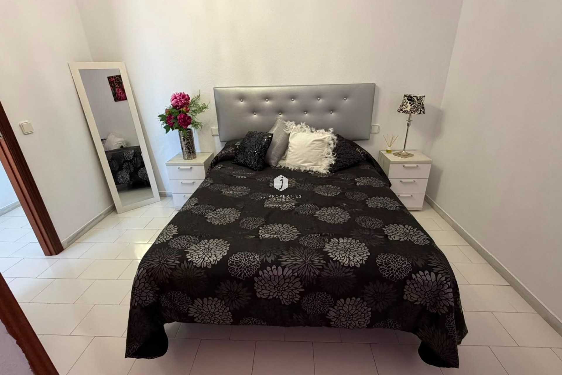 Segunda mano - Apartamento / piso -
Torrevieja - Torreblanca