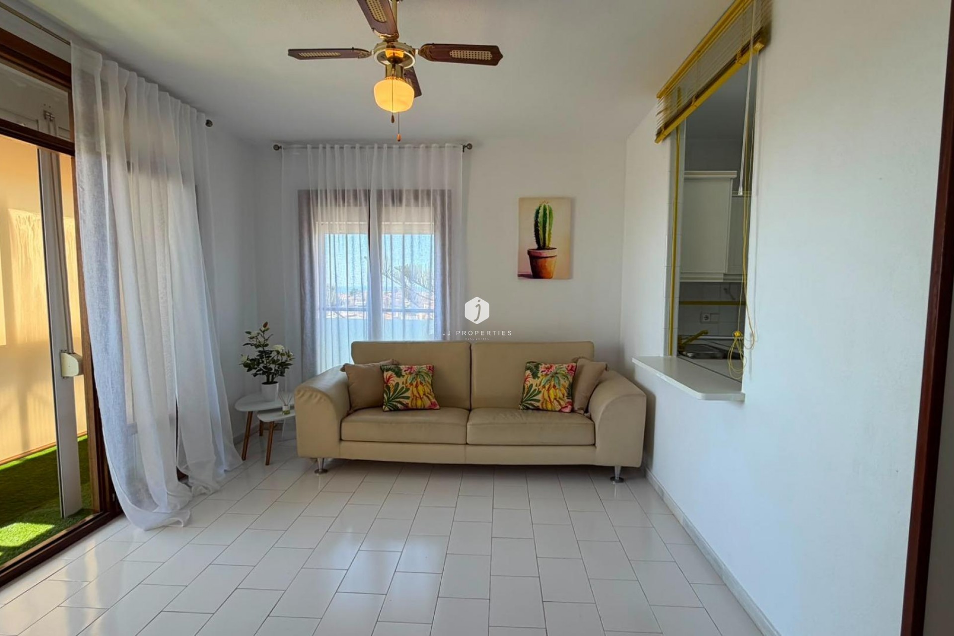 Segunda mano - Apartamento / piso -
Torrevieja - Torreblanca
