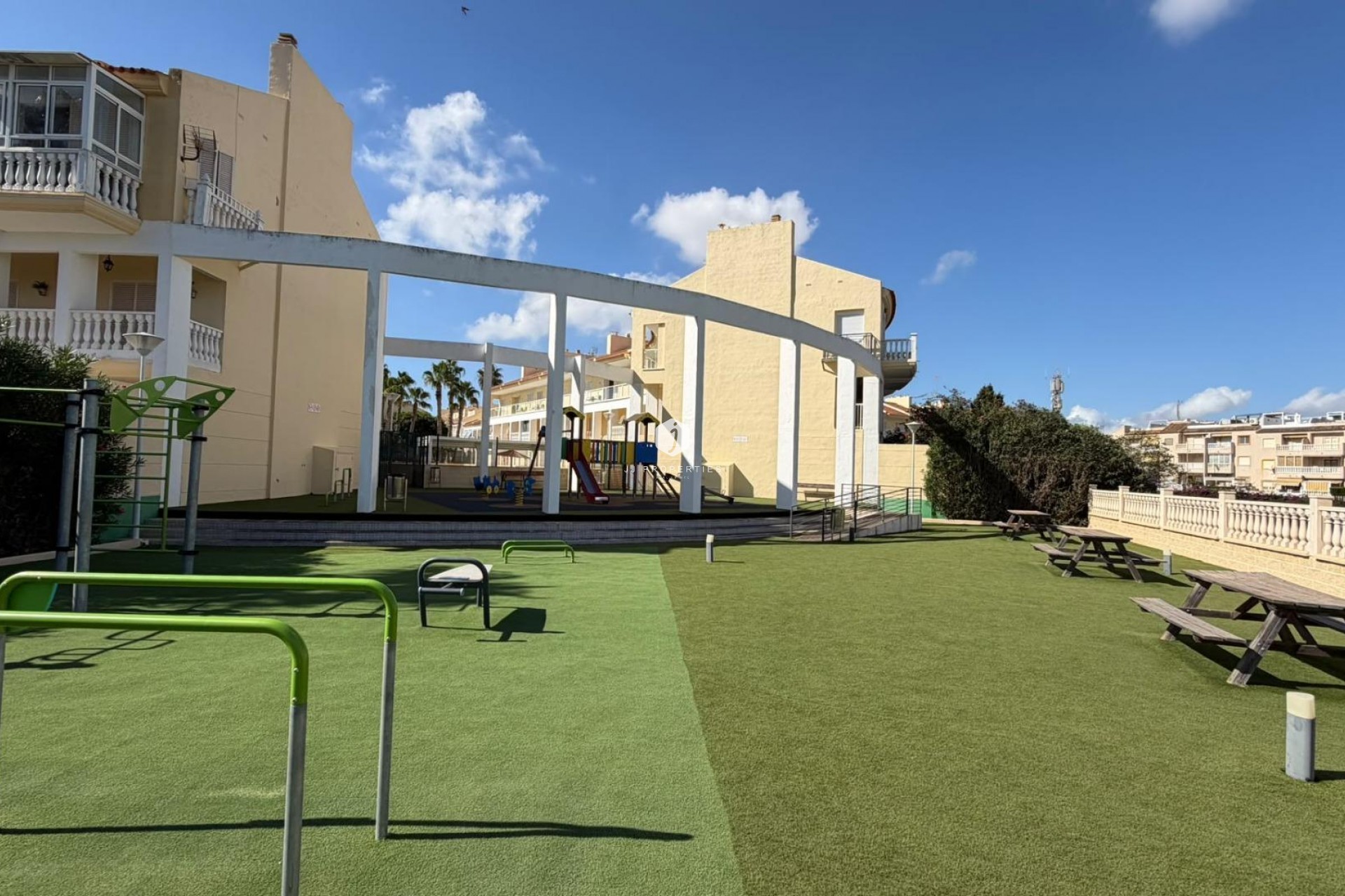 Segunda mano - Apartamento / piso -
Torrevieja - Torreblanca