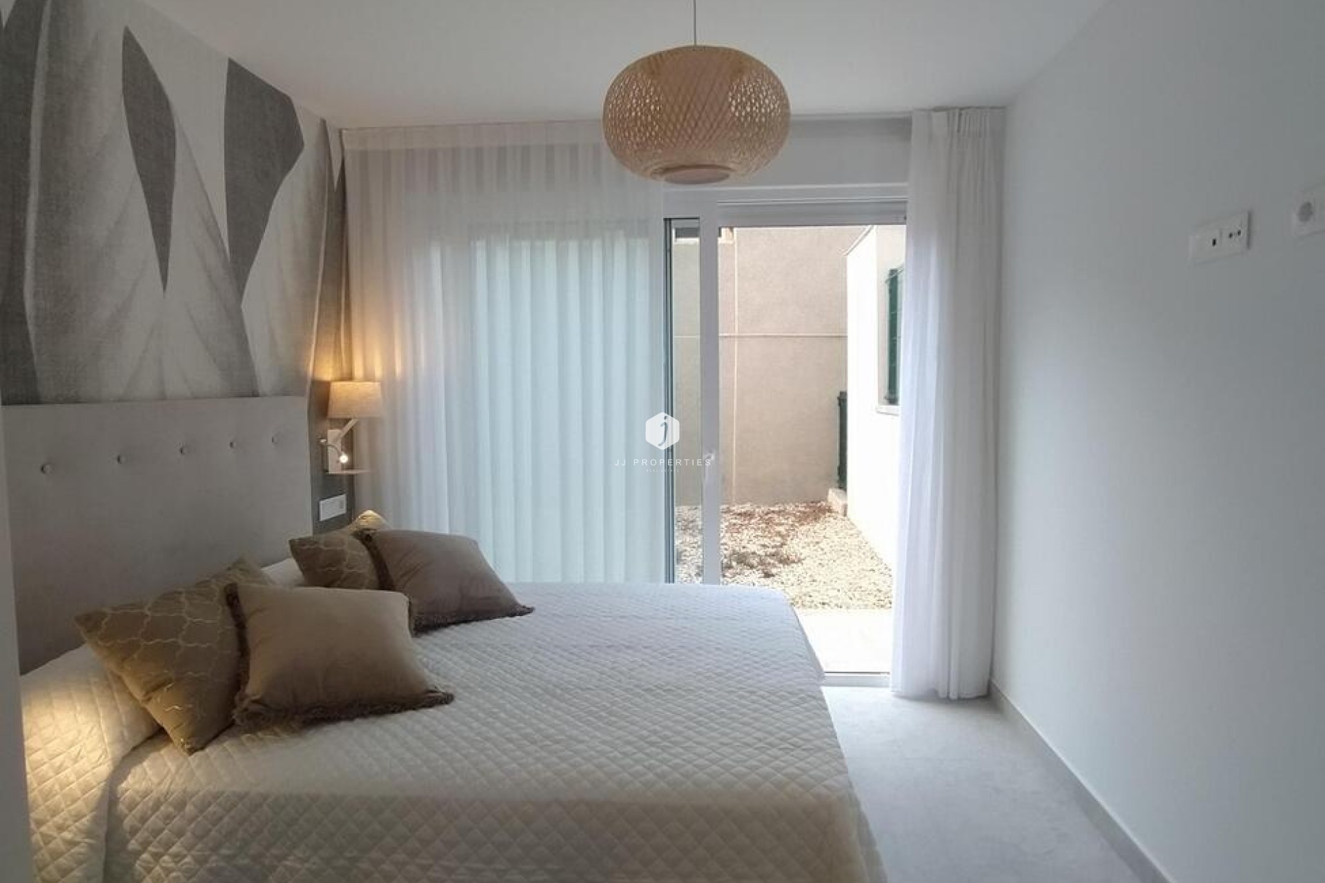 Segunda mano - Apartamento / piso -
Torrevieja - Torreblanca