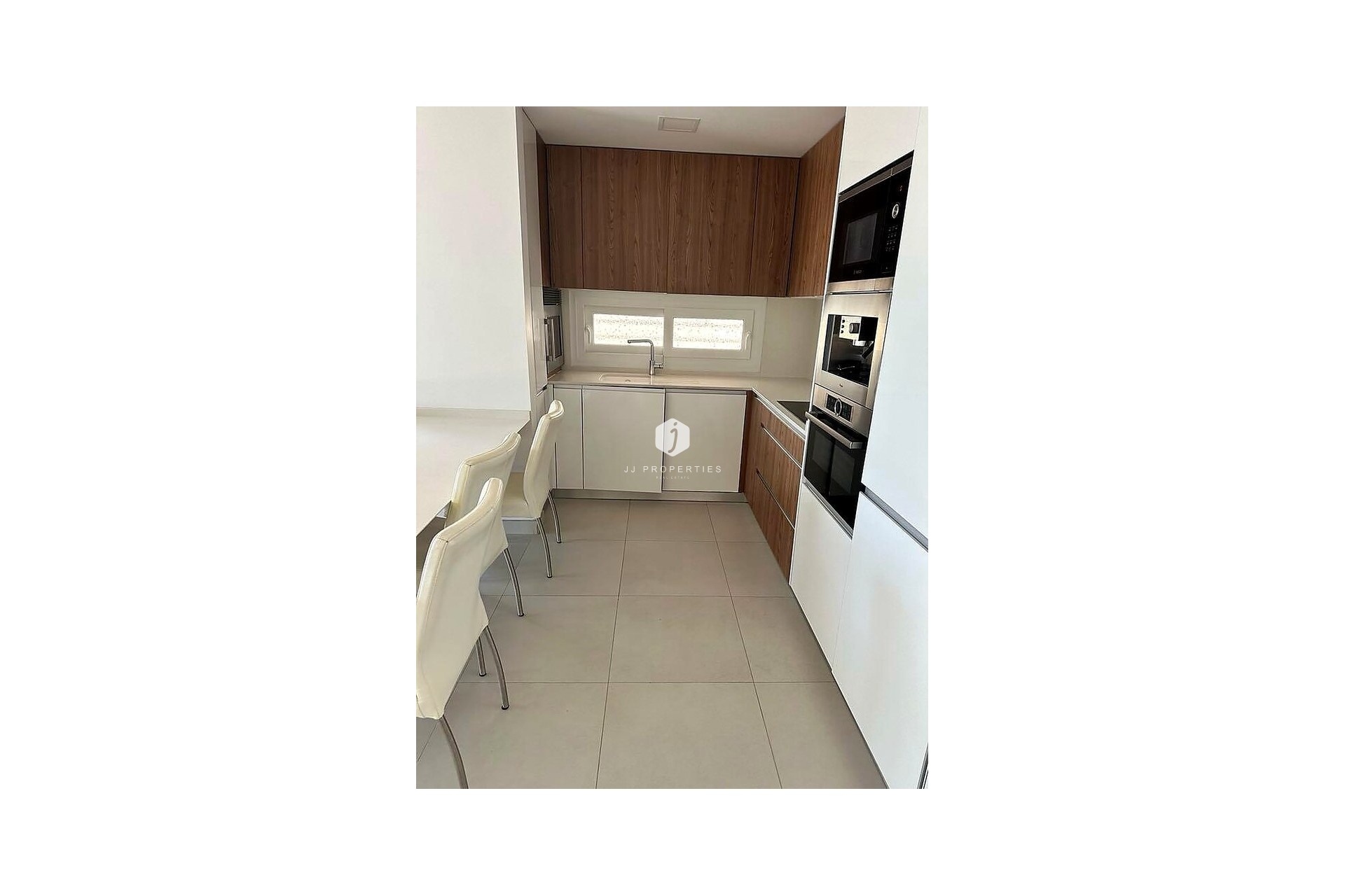 Segunda mano - Apartamento / piso -
Torrevieja - Torreta Florida