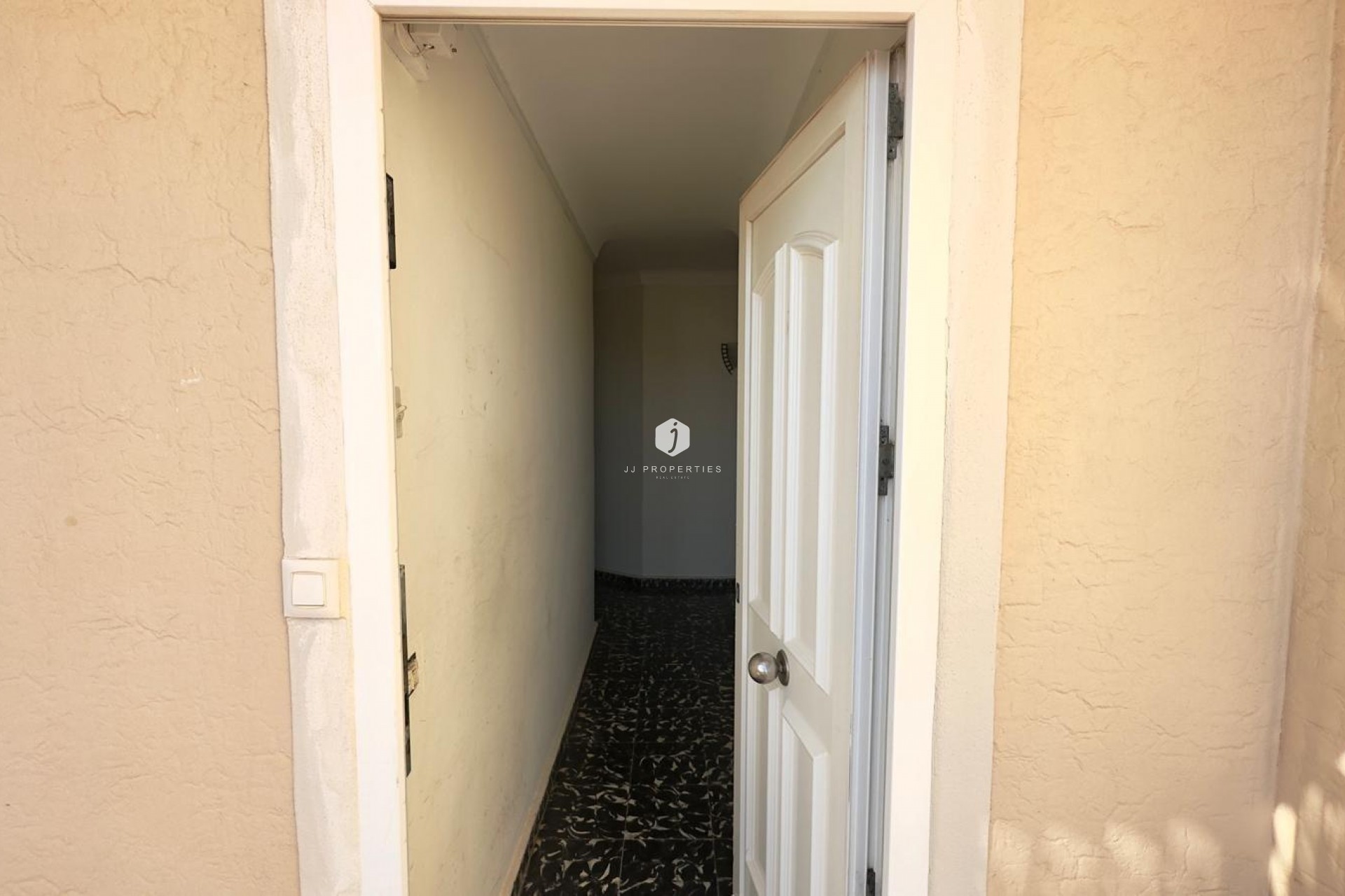 Segunda mano - Apartamento / piso -
Torrevieja - Zona Los Frutales