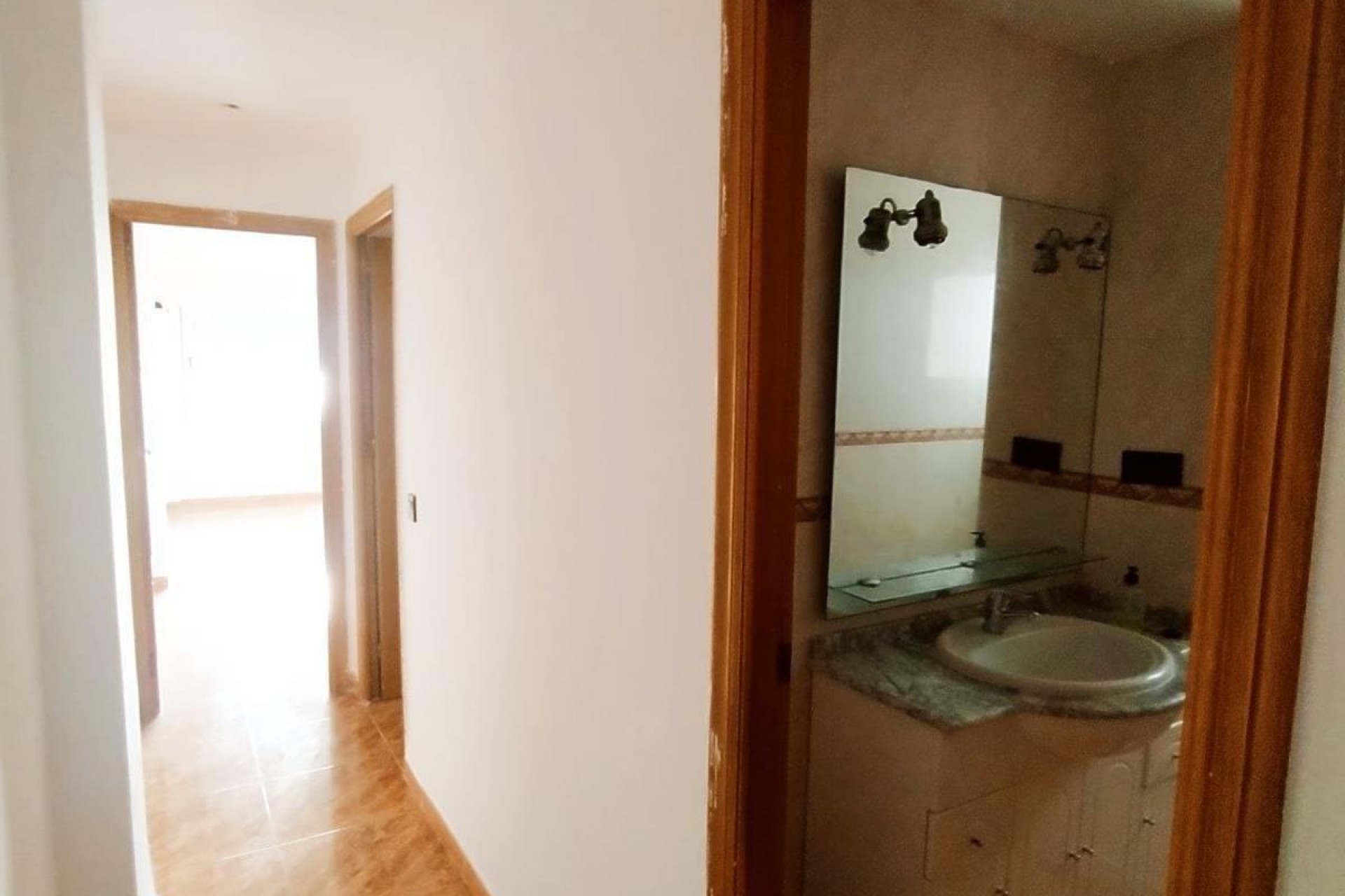 Segunda mano - Apartamento / piso -
Torrevieja