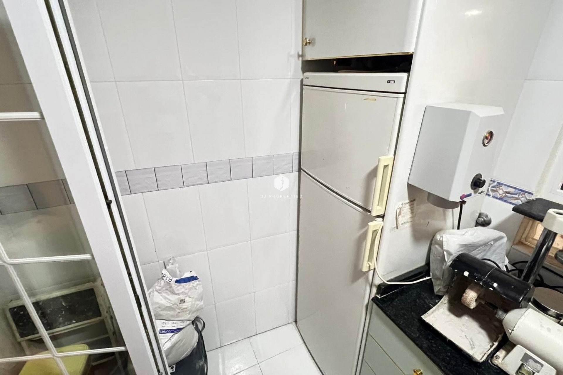 Segunda mano - Apartamento / piso -
Torrevieja