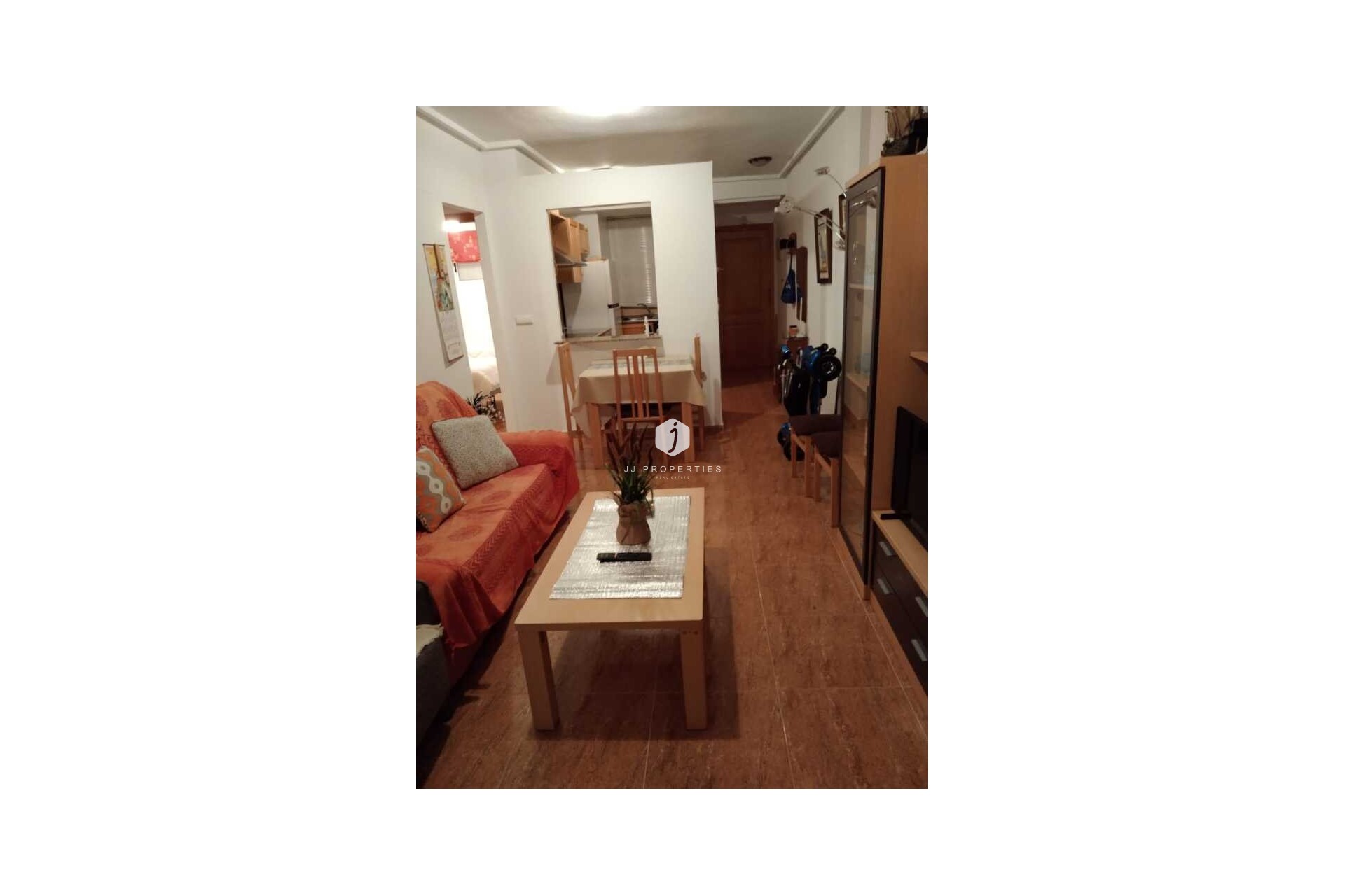 Segunda mano - Apartamento / piso -
Torrevieja