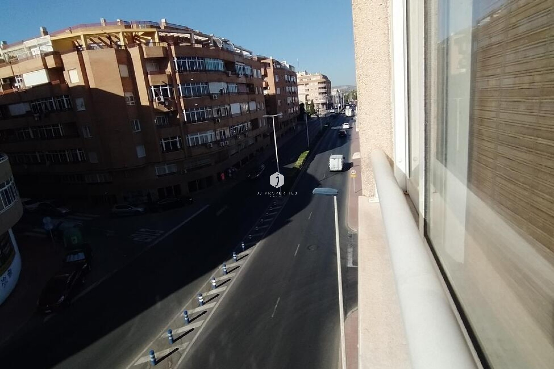 Segunda mano - Apartamento / piso -
Torrevieja