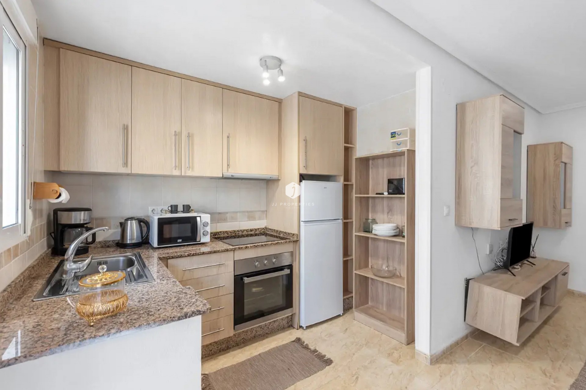 Segunda mano - Apartamento / piso -
Torrevieja