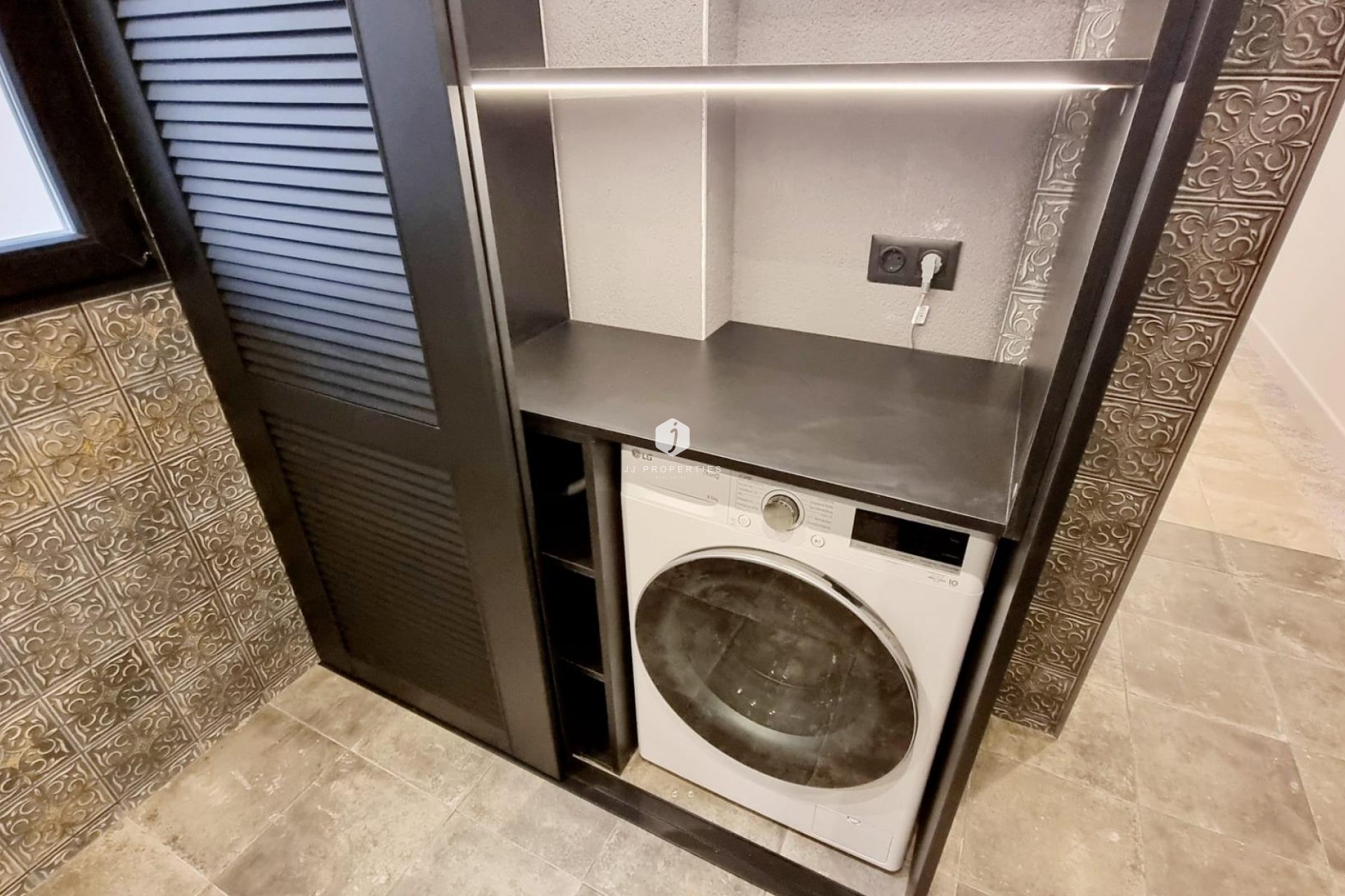 Segunda mano - Apartamento / piso -
Torrevieja