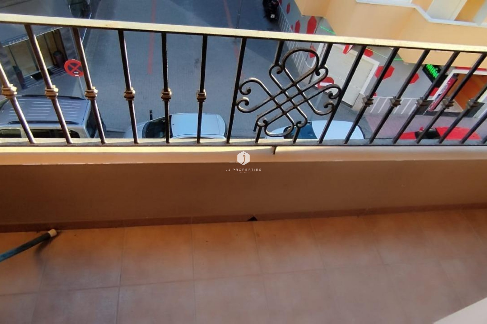 Segunda mano - Apartamento / piso -
Torrevieja