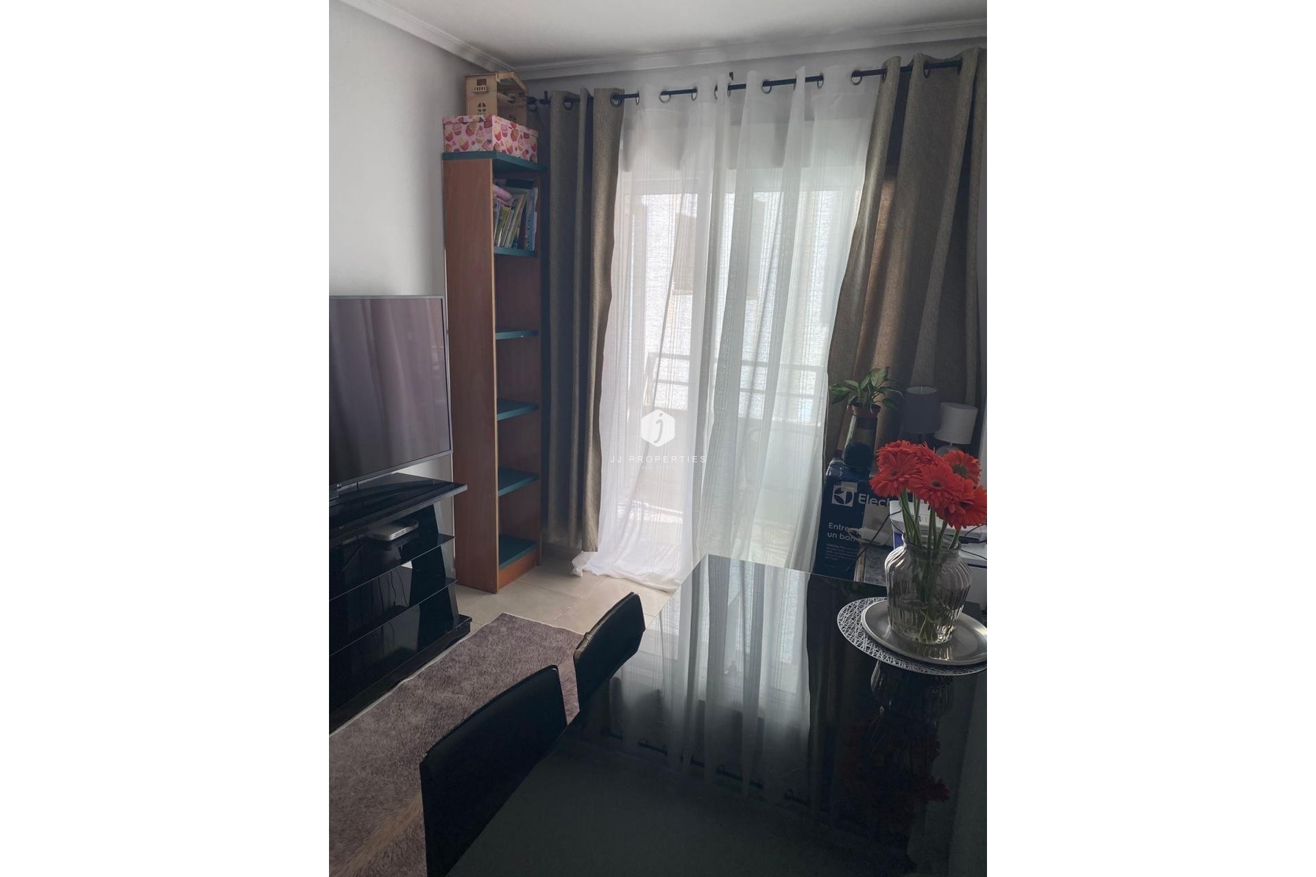 Segunda mano - Apartamento / piso -
Torrevieja