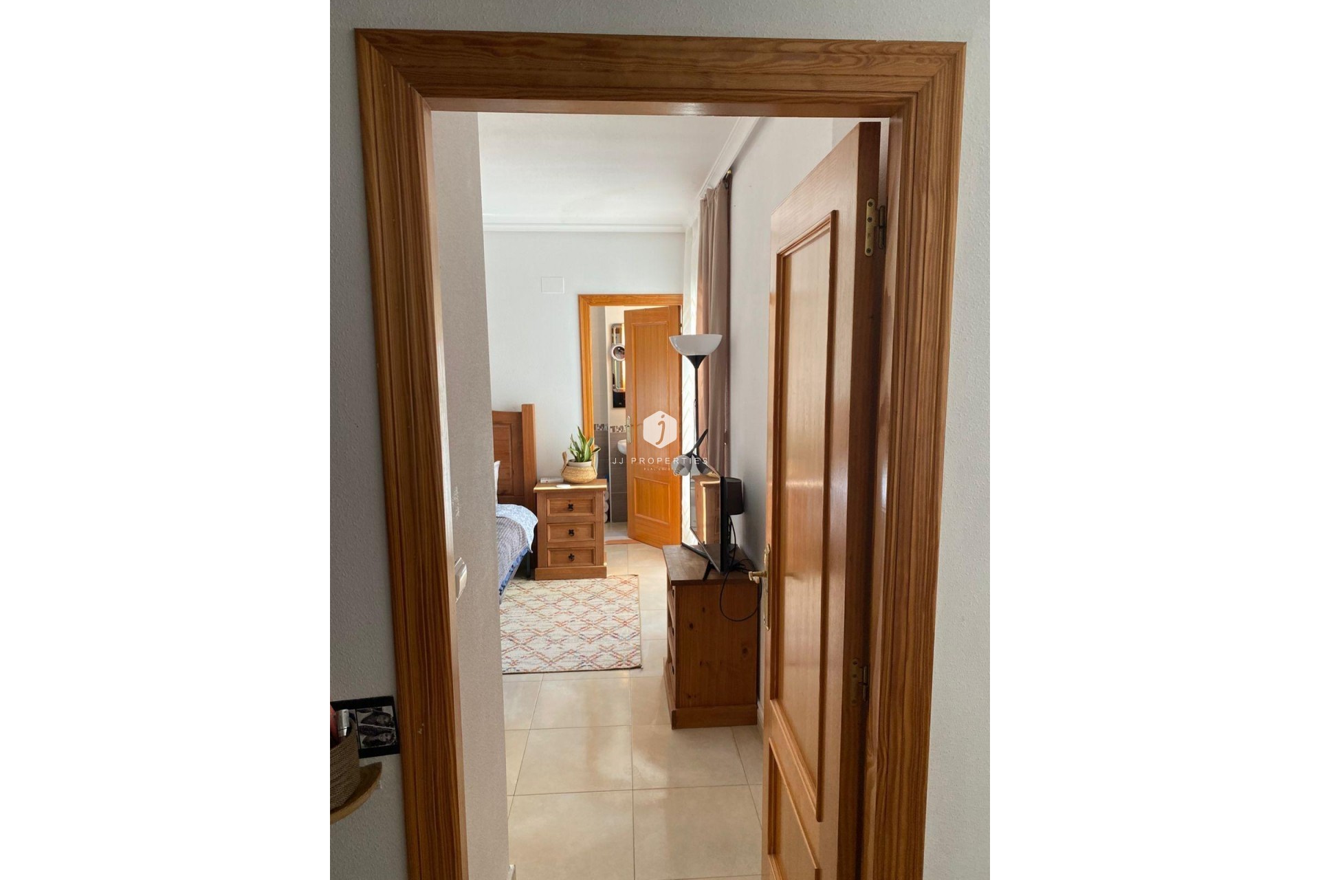 Segunda mano - Apartamento / piso -
Torrevieja