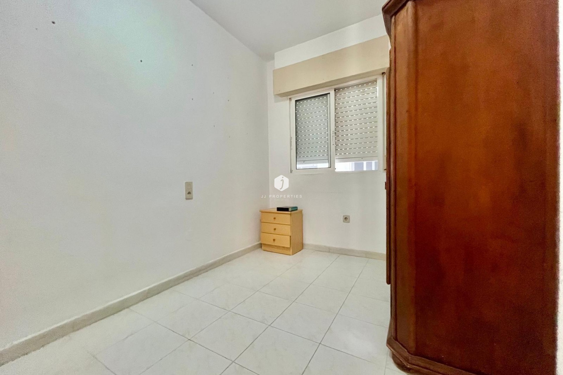 Segunda mano - Apartamento / piso -
Torrevieja