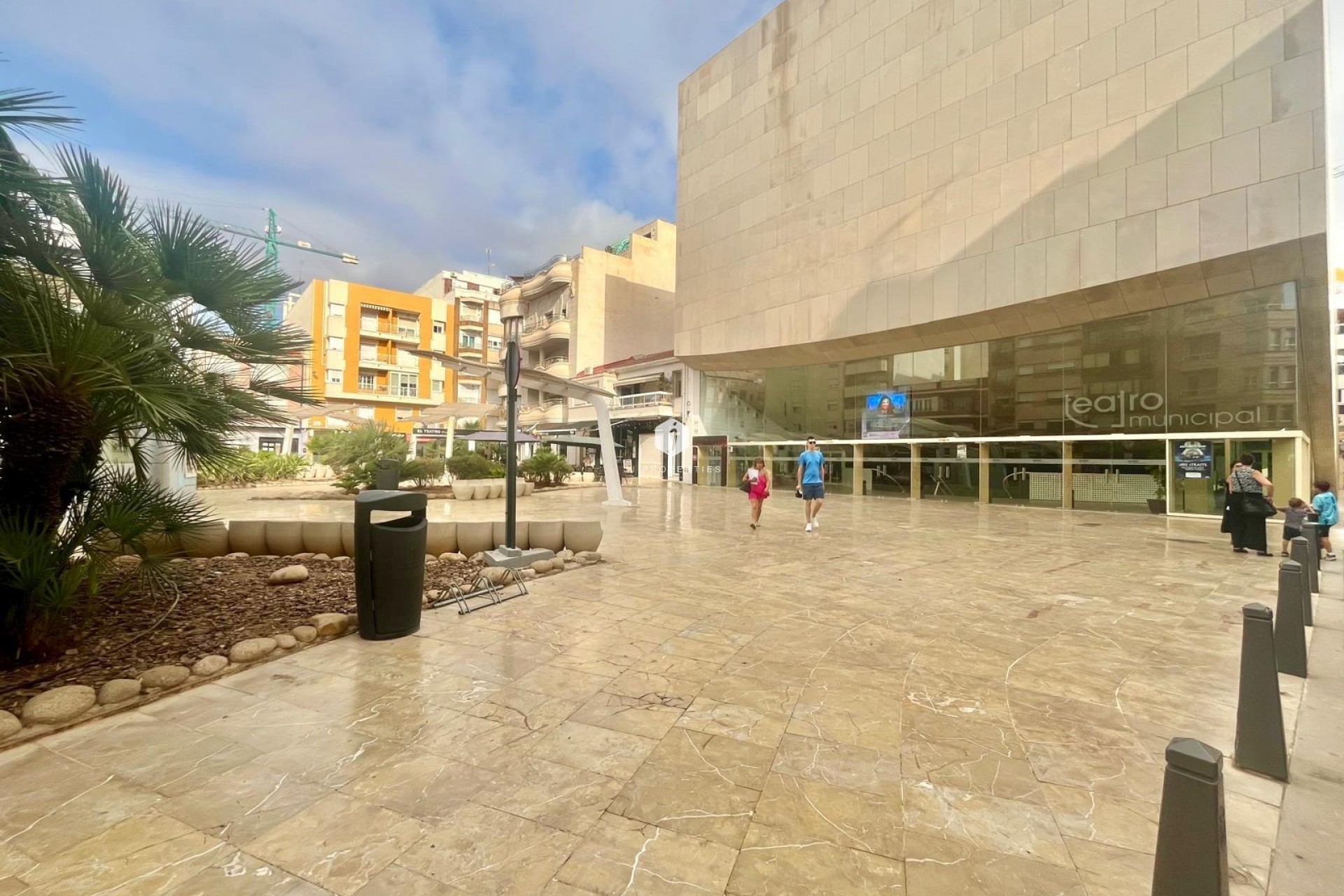 Segunda mano - Apartamento / piso -
Torrevieja