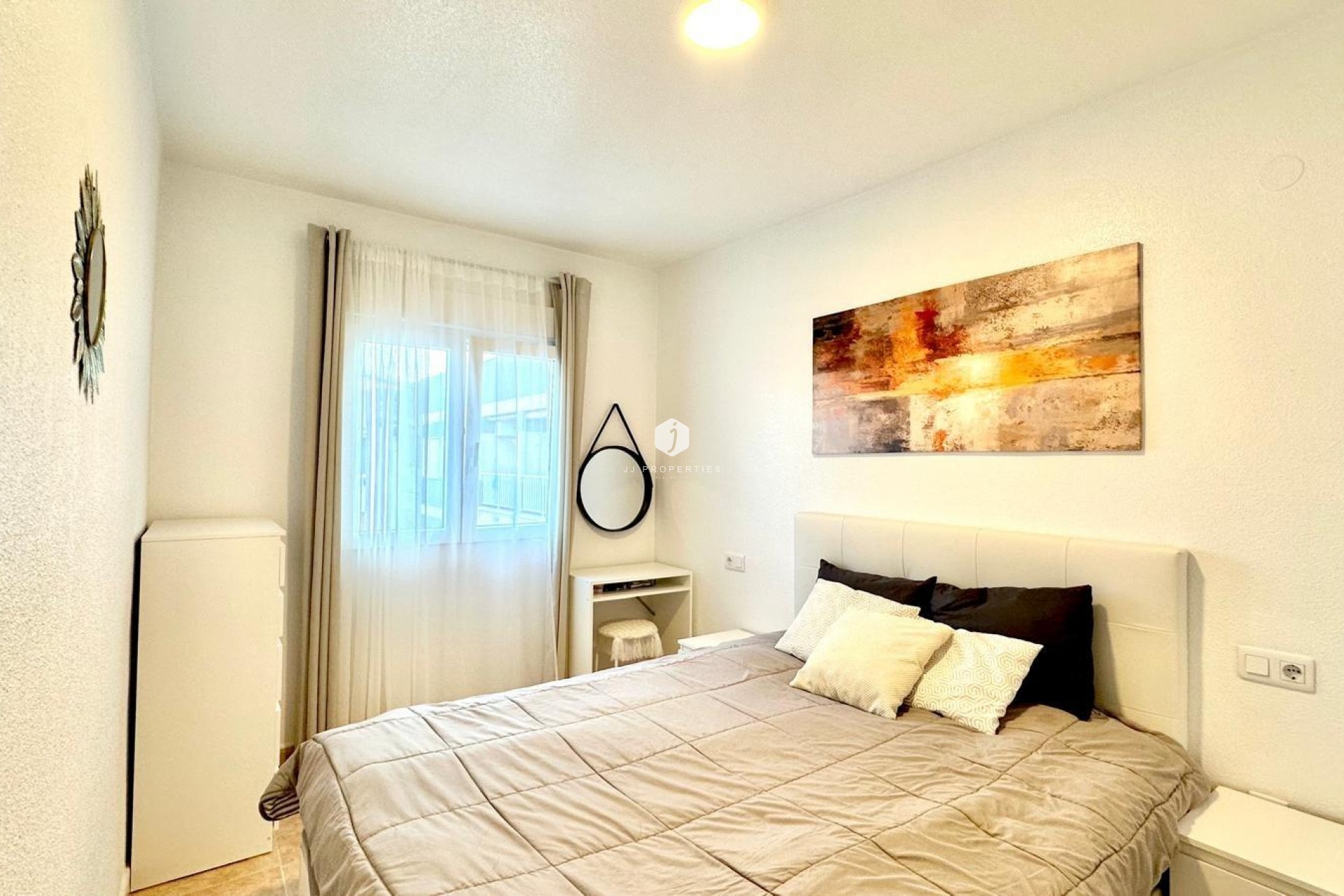 Segunda mano - Ático -
Torrevieja - Centro