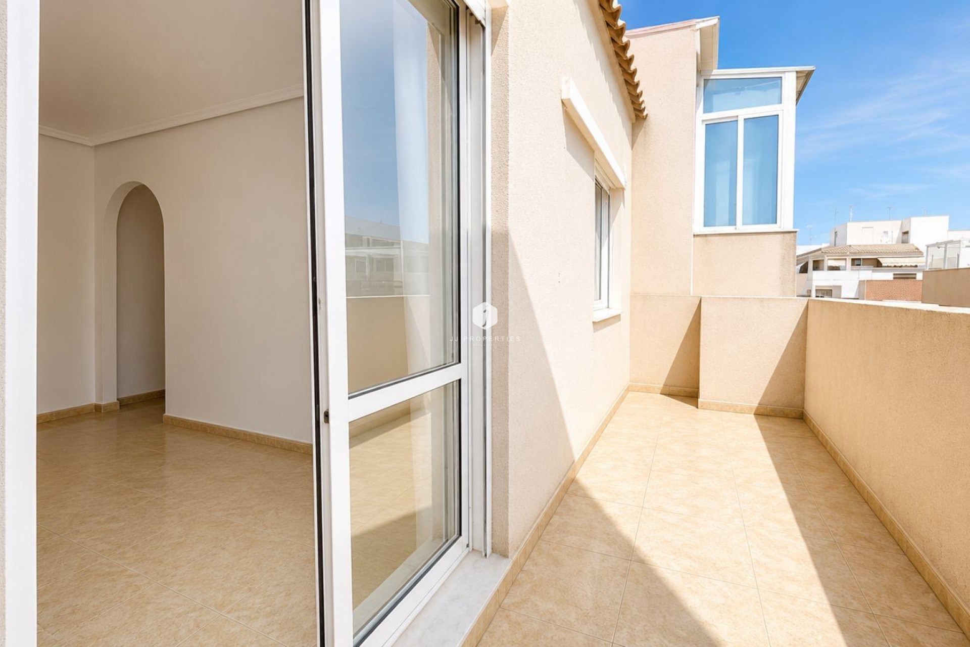 Segunda mano - Ático -
Torrevieja - Centro