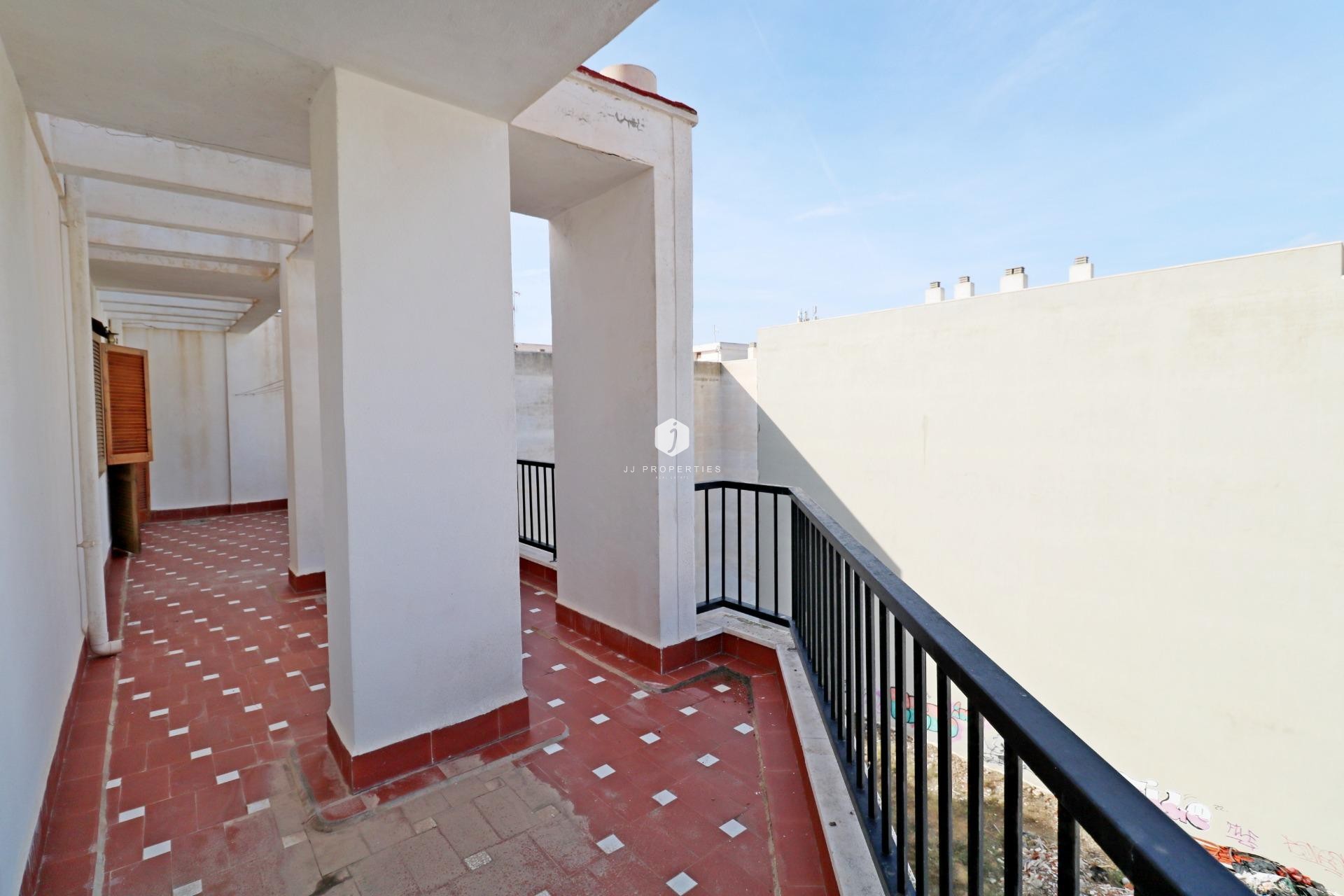 Segunda mano - Ático -
Torrevieja - Habaneras