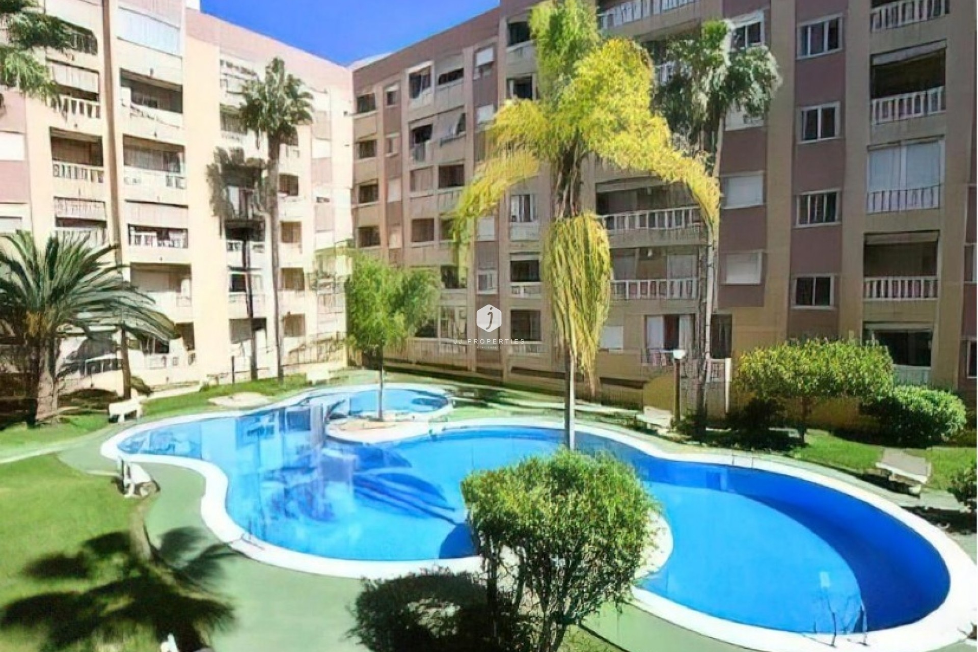 Segunda mano - Ático -
Torrevieja - PARQUE DE LAS NACIONES