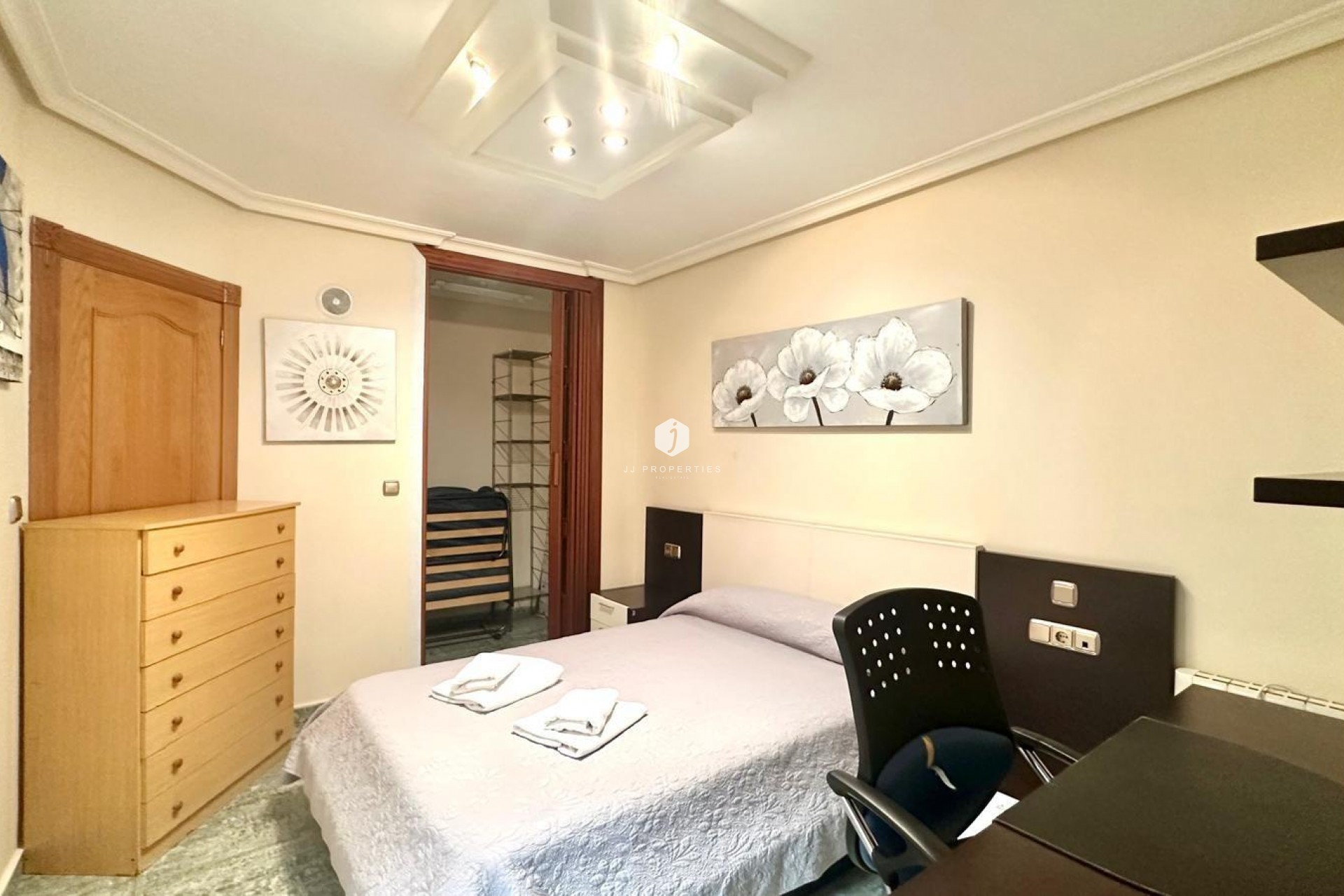 Segunda mano - Ático -
Torrevieja