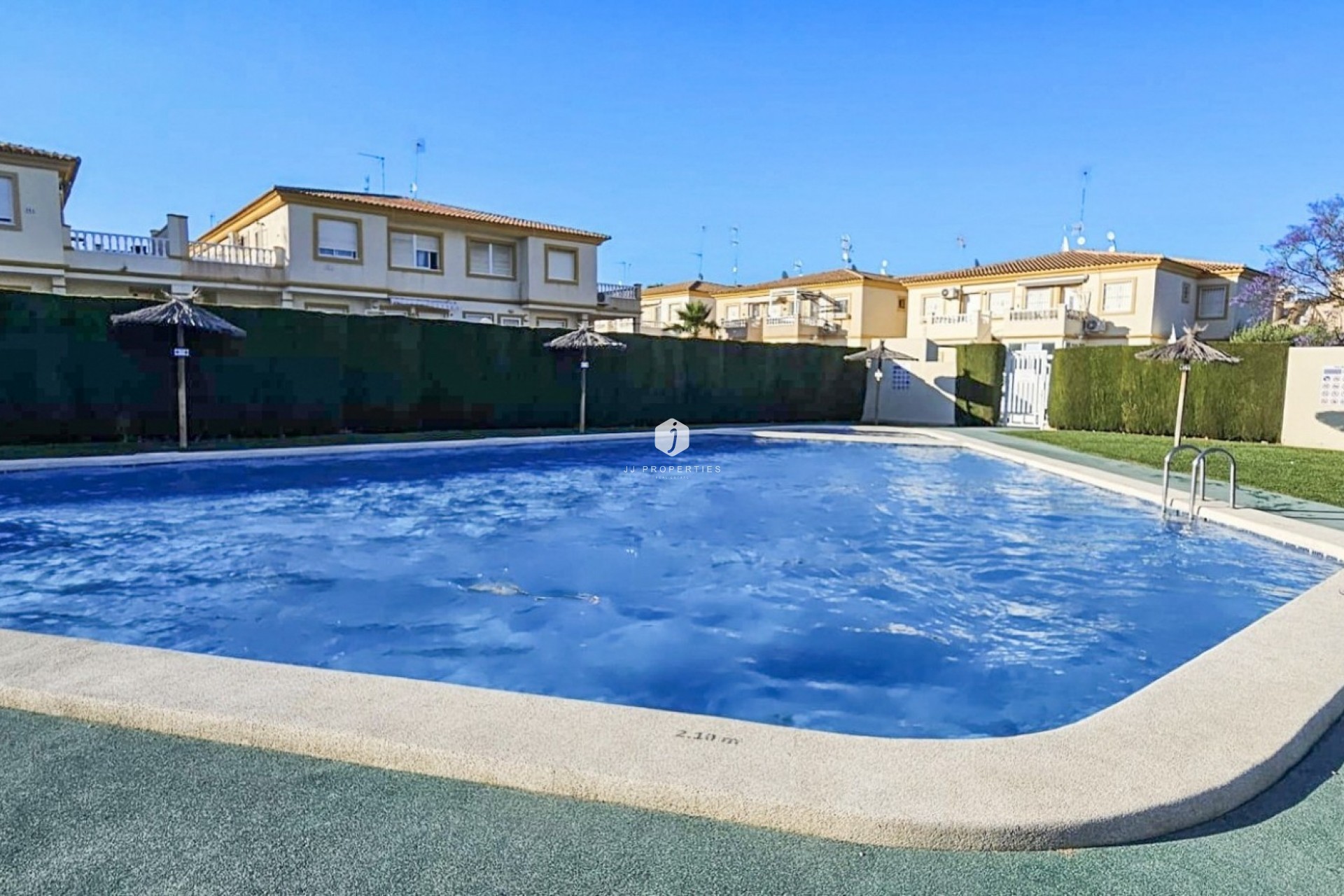 Segunda mano - Bungalow -
Orihuela Costa - Costa Blanca