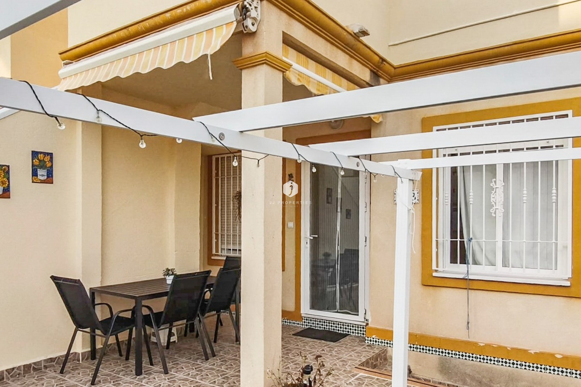 Segunda mano - Bungalow -
Orihuela Costa - Costa Blanca