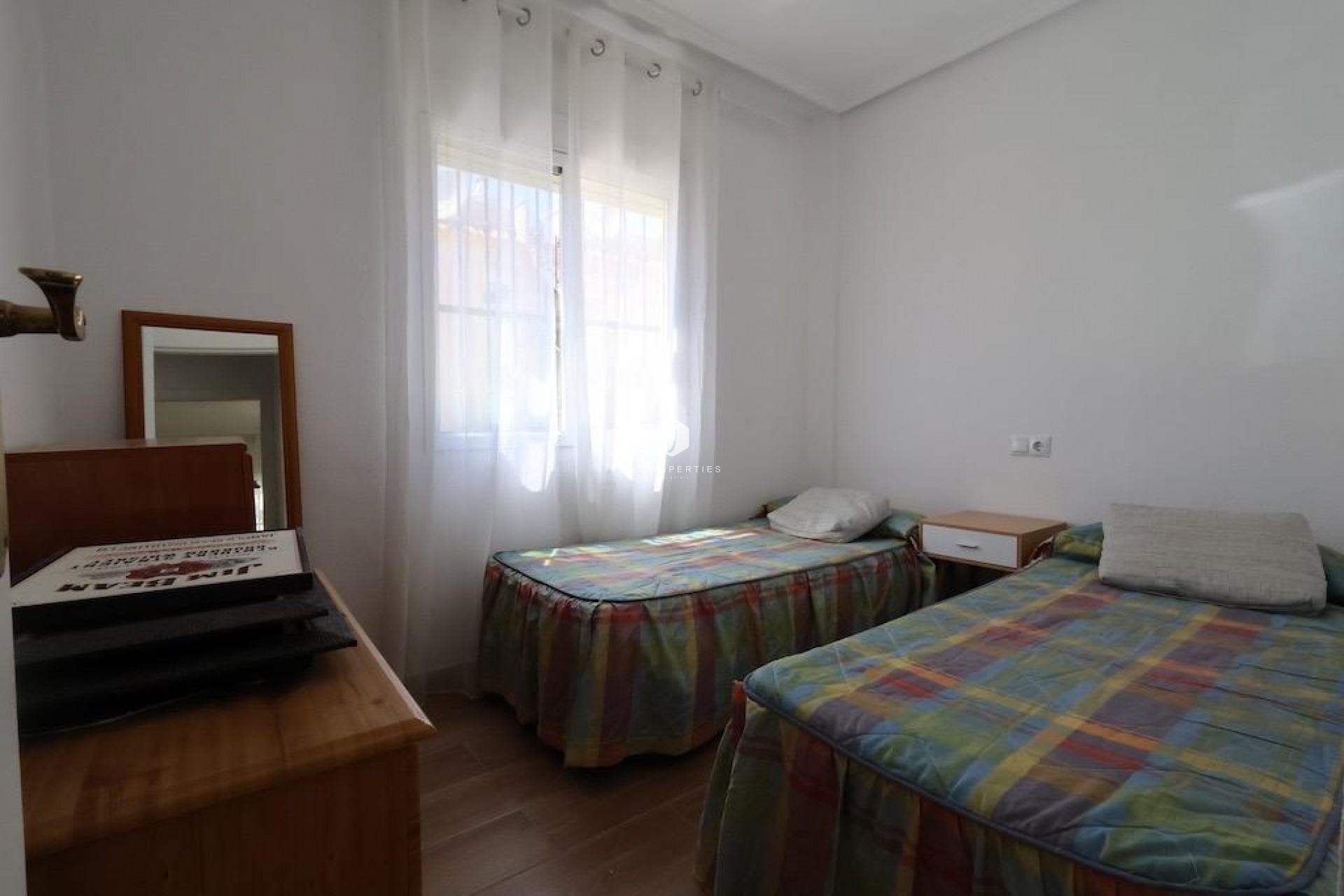 Segunda mano - Bungalow -
Orihuela Costa - Costa Blanca