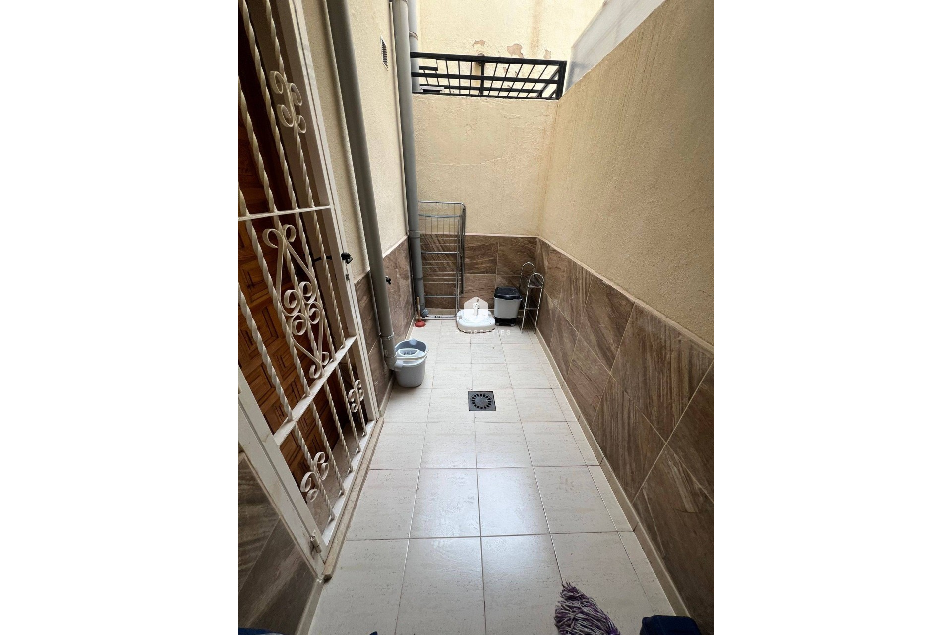 Segunda mano - Bungalow -
Orihuela Costa - La Florida