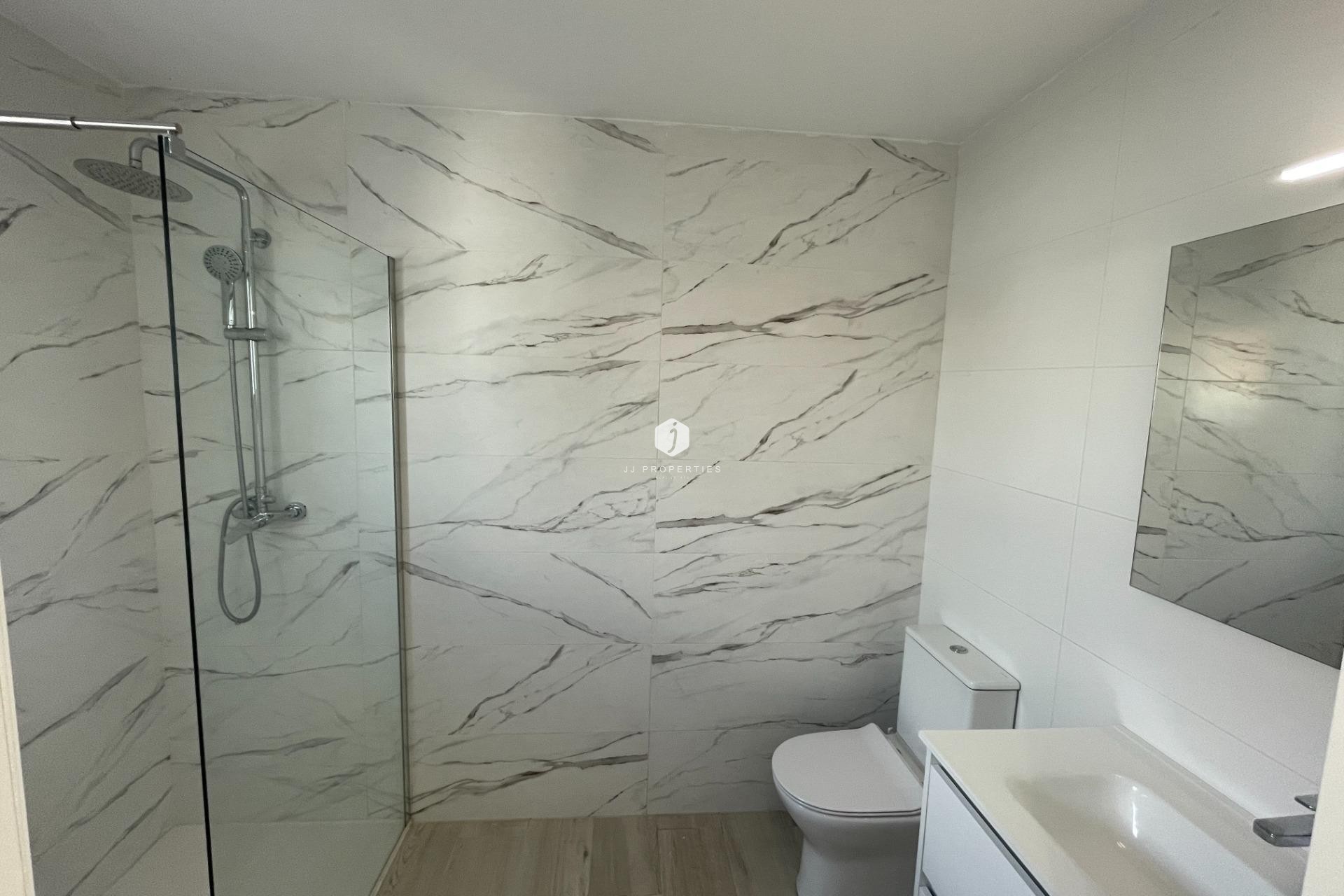 Segunda mano - Bungalow -
Orihuela Costa - La Regia