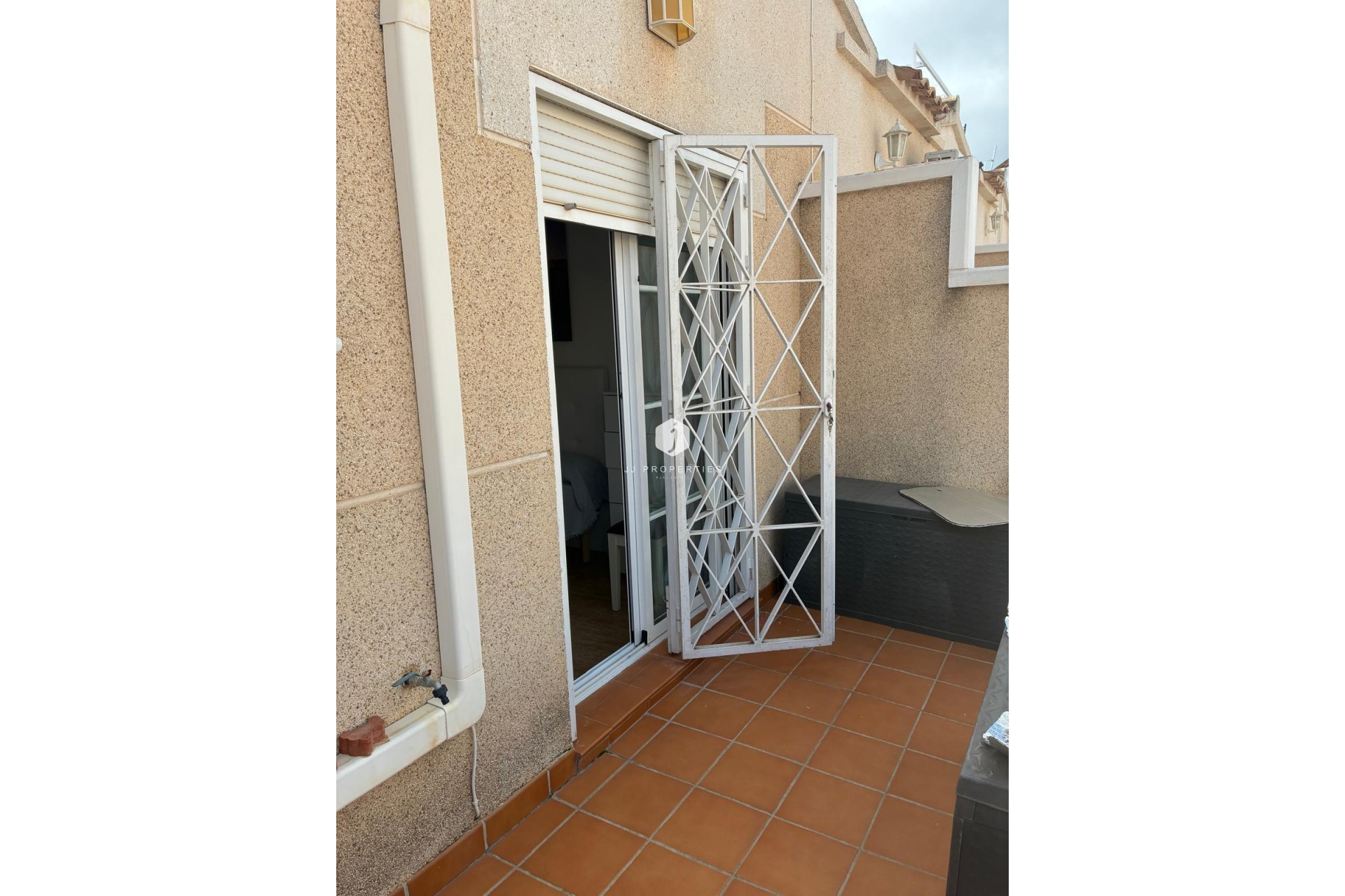 Segunda mano - Bungalow -
Orihuela Costa - Los Almendros-la Florida