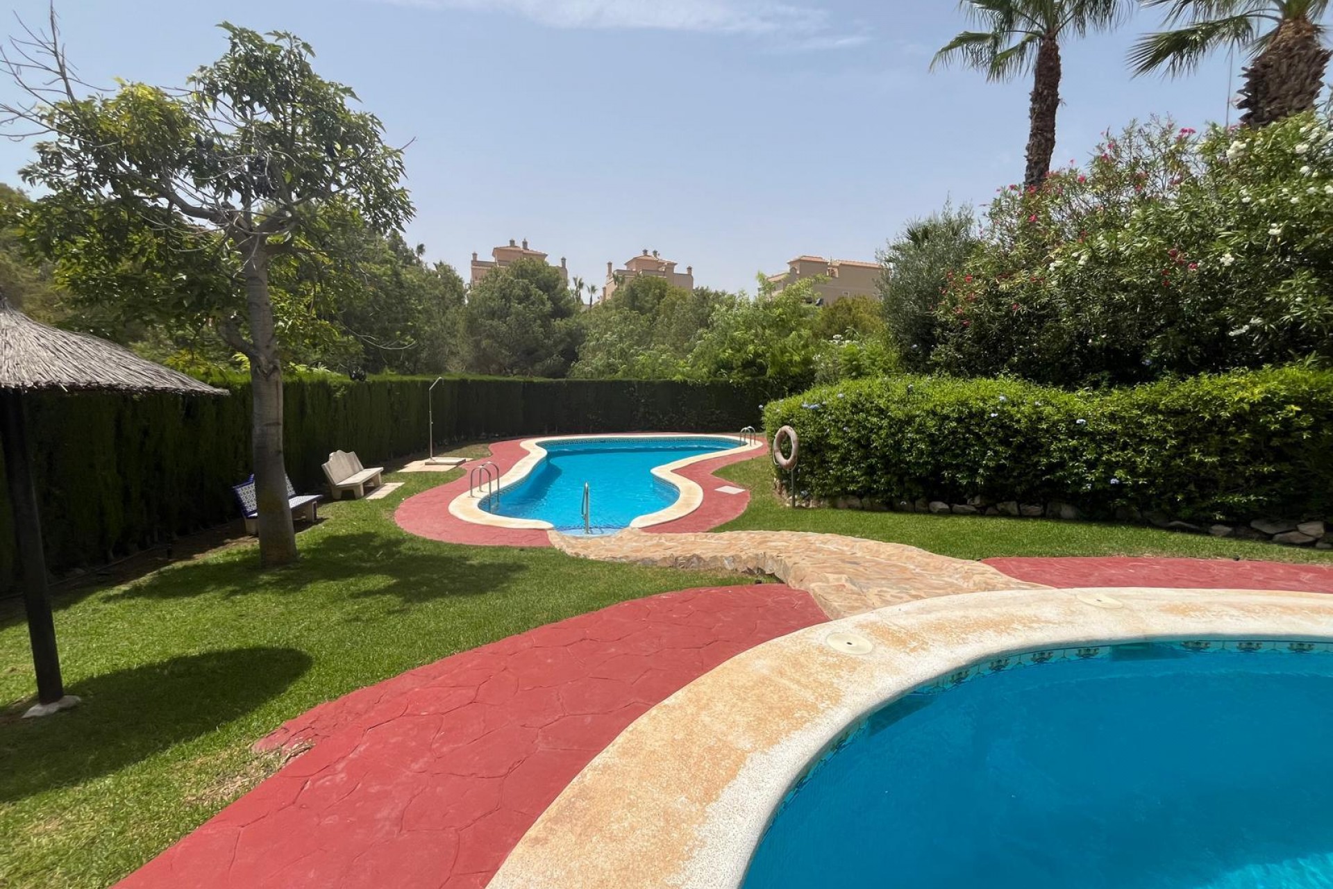 Segunda mano - Bungalow -
Orihuela Costa - Punta Prima