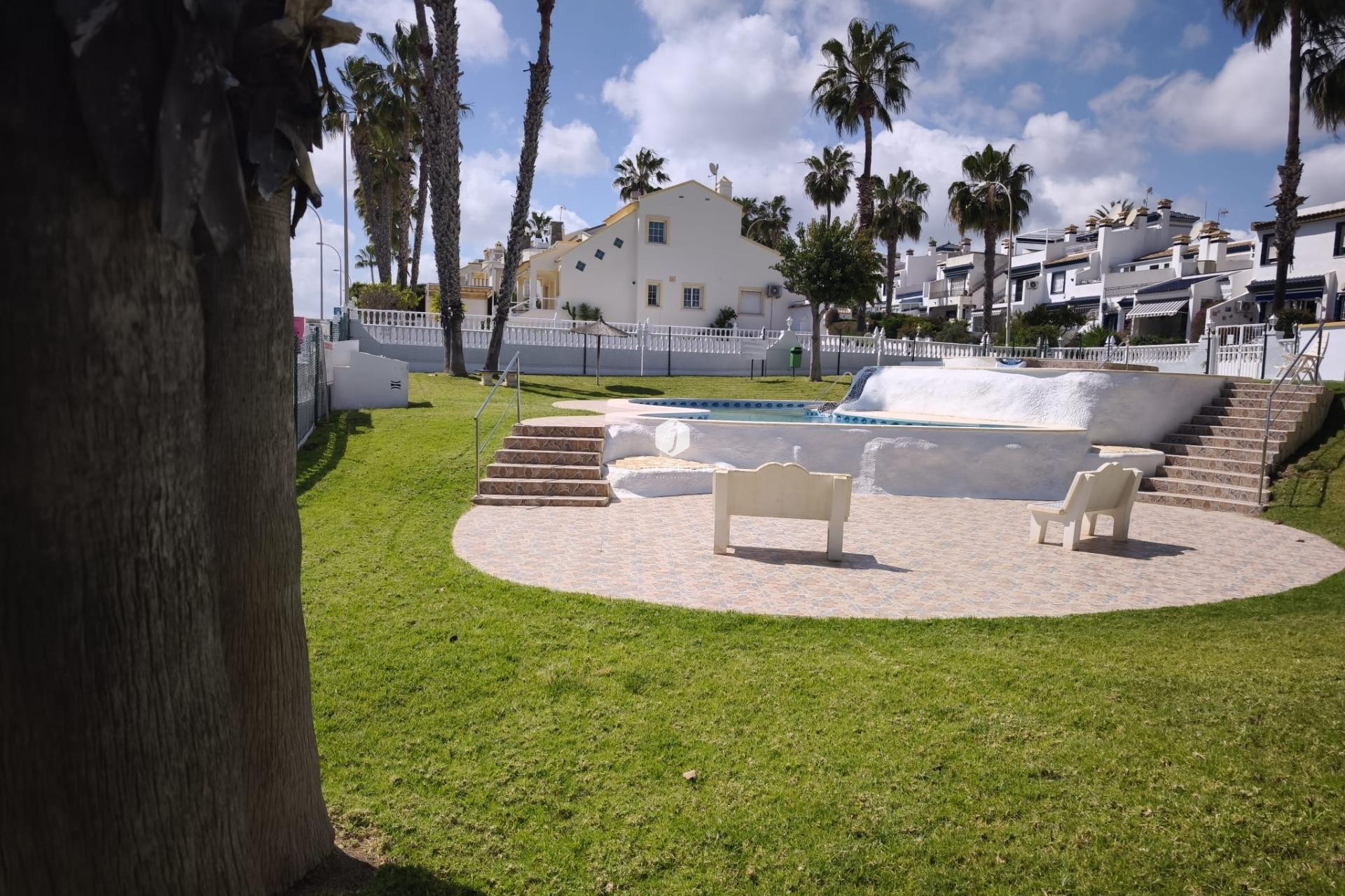 Segunda mano - Bungalow -
Orihuela Costa - Villamartín-las Filipinas