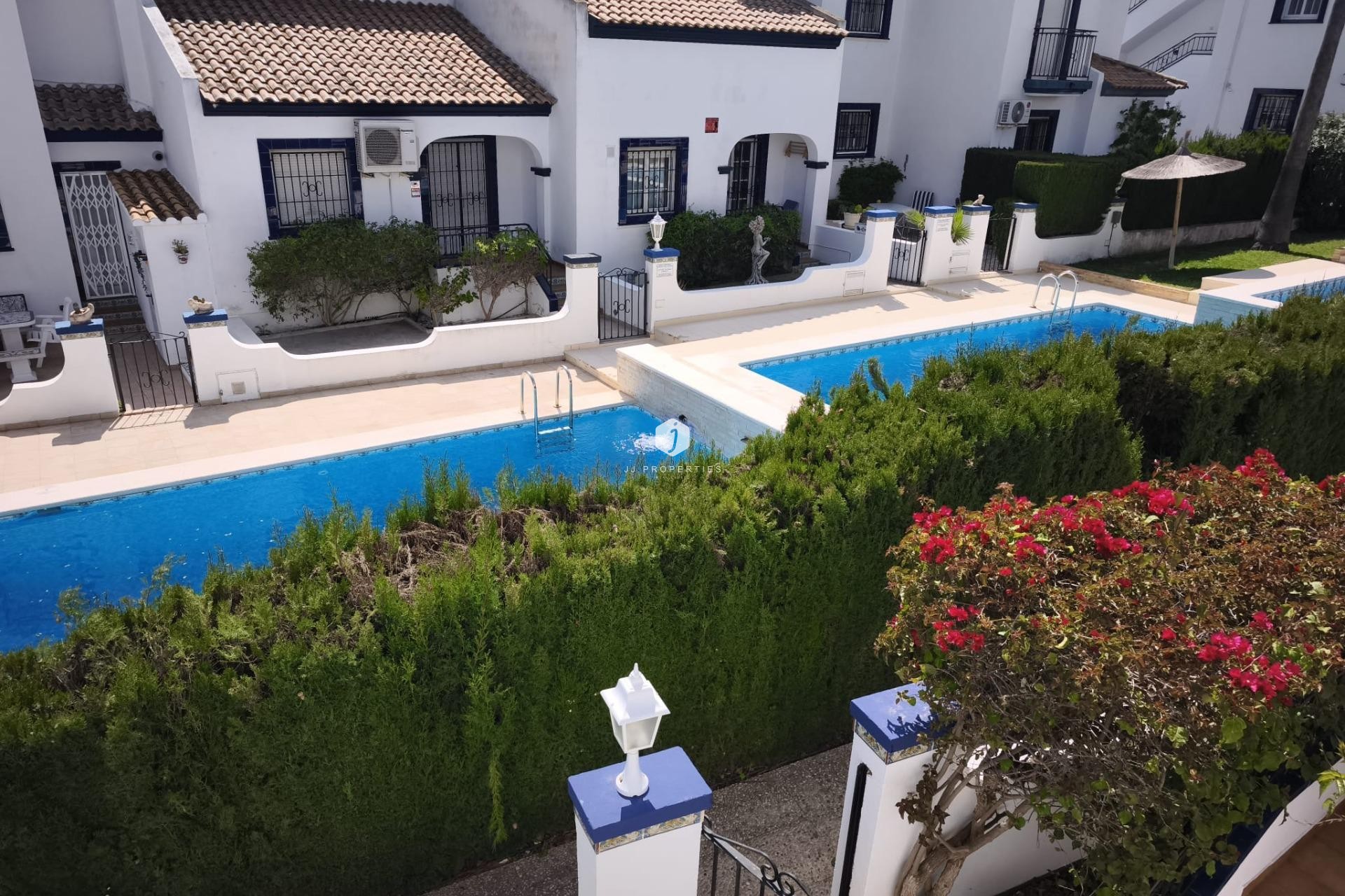 Segunda mano - Bungalow -
Orihuela Costa - Villamartín-las Filipinas