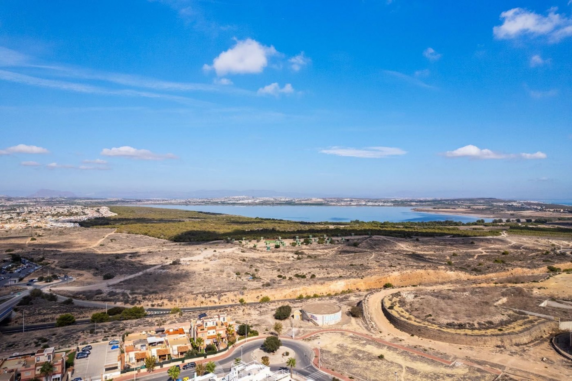 Segunda mano - Bungalow -
Torrevieja - Aguas Nueva