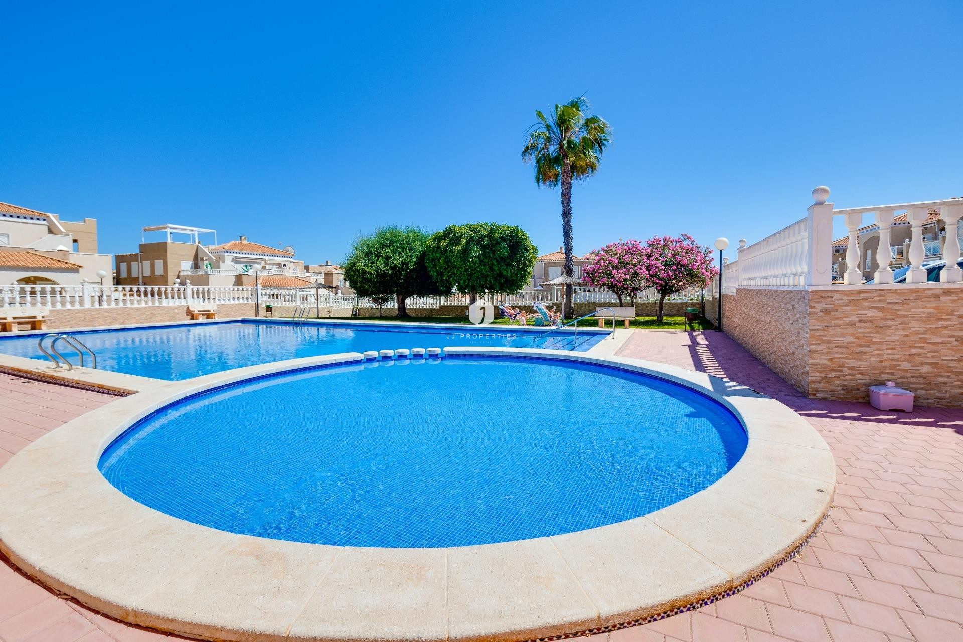 Segunda mano - Bungalow -
Torrevieja - Aguas Nuevas 1