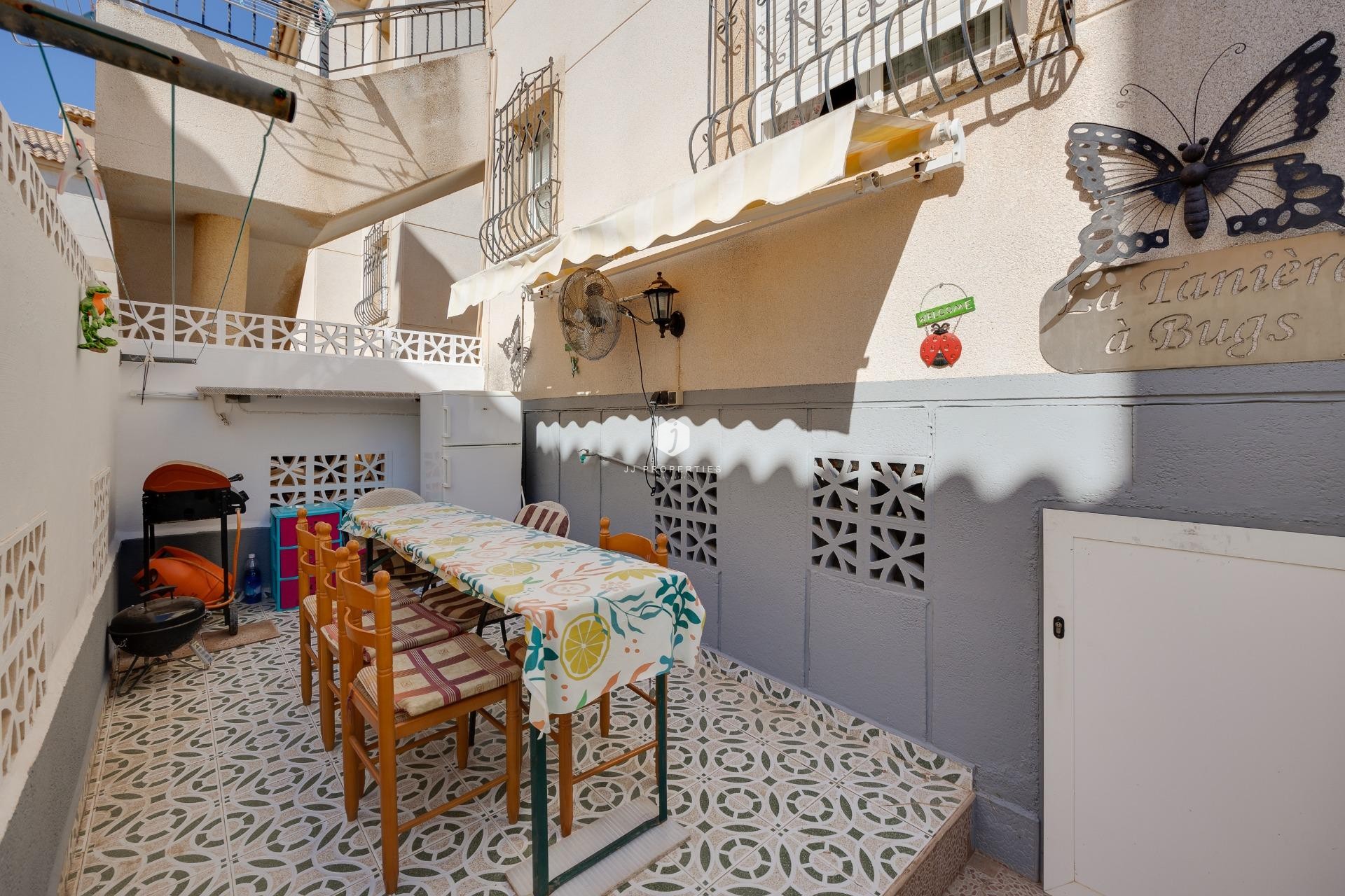 Segunda mano - Bungalow -
Torrevieja - aguas nuevas