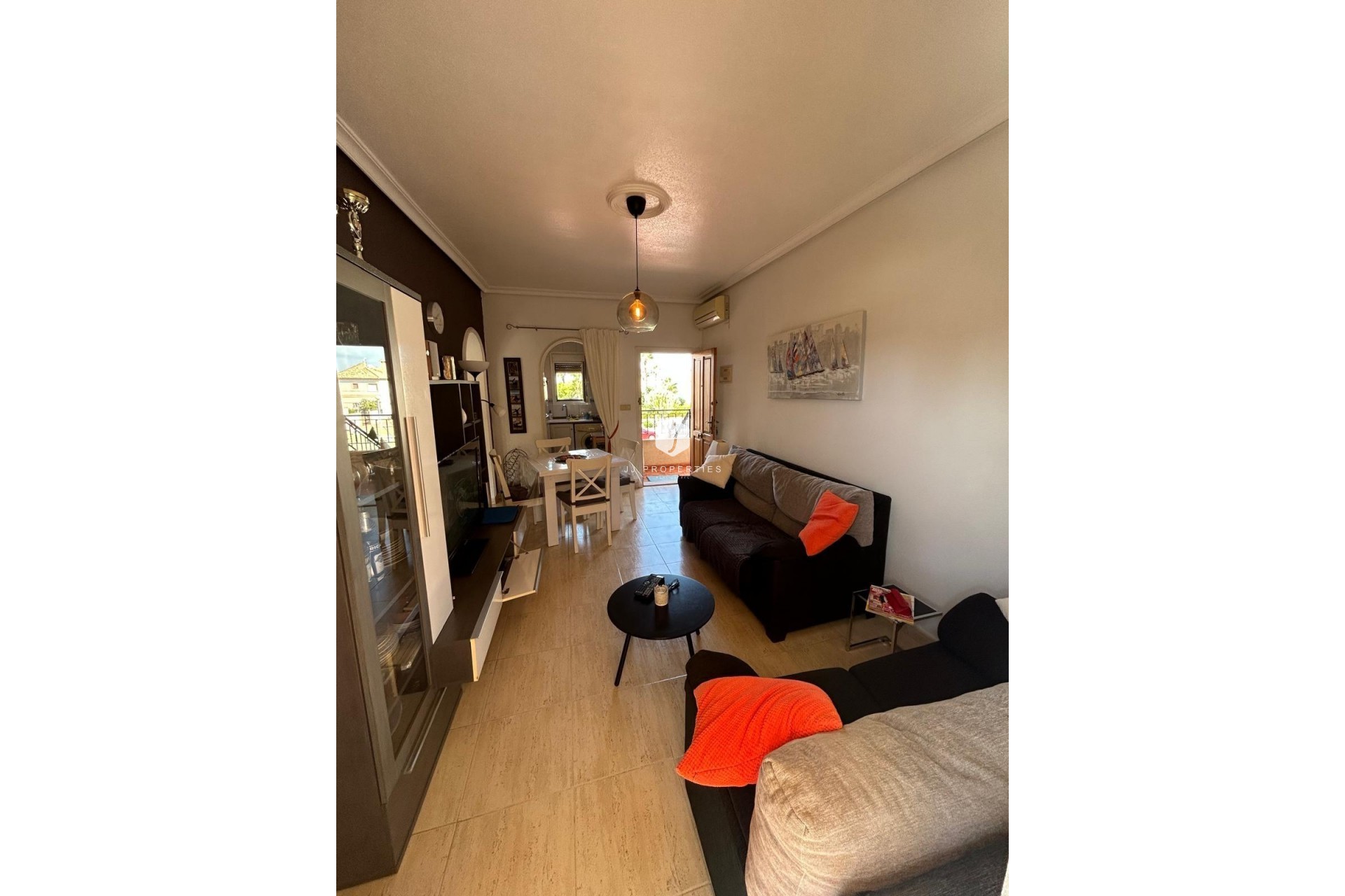 Segunda mano - Bungalow -
Torrevieja - aguas nuevas