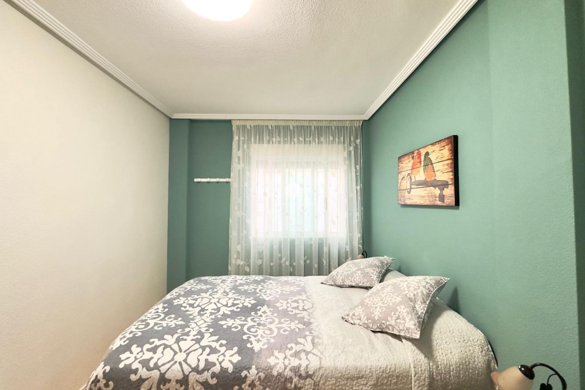 Segunda mano - Bungalow -
Torrevieja - Centro