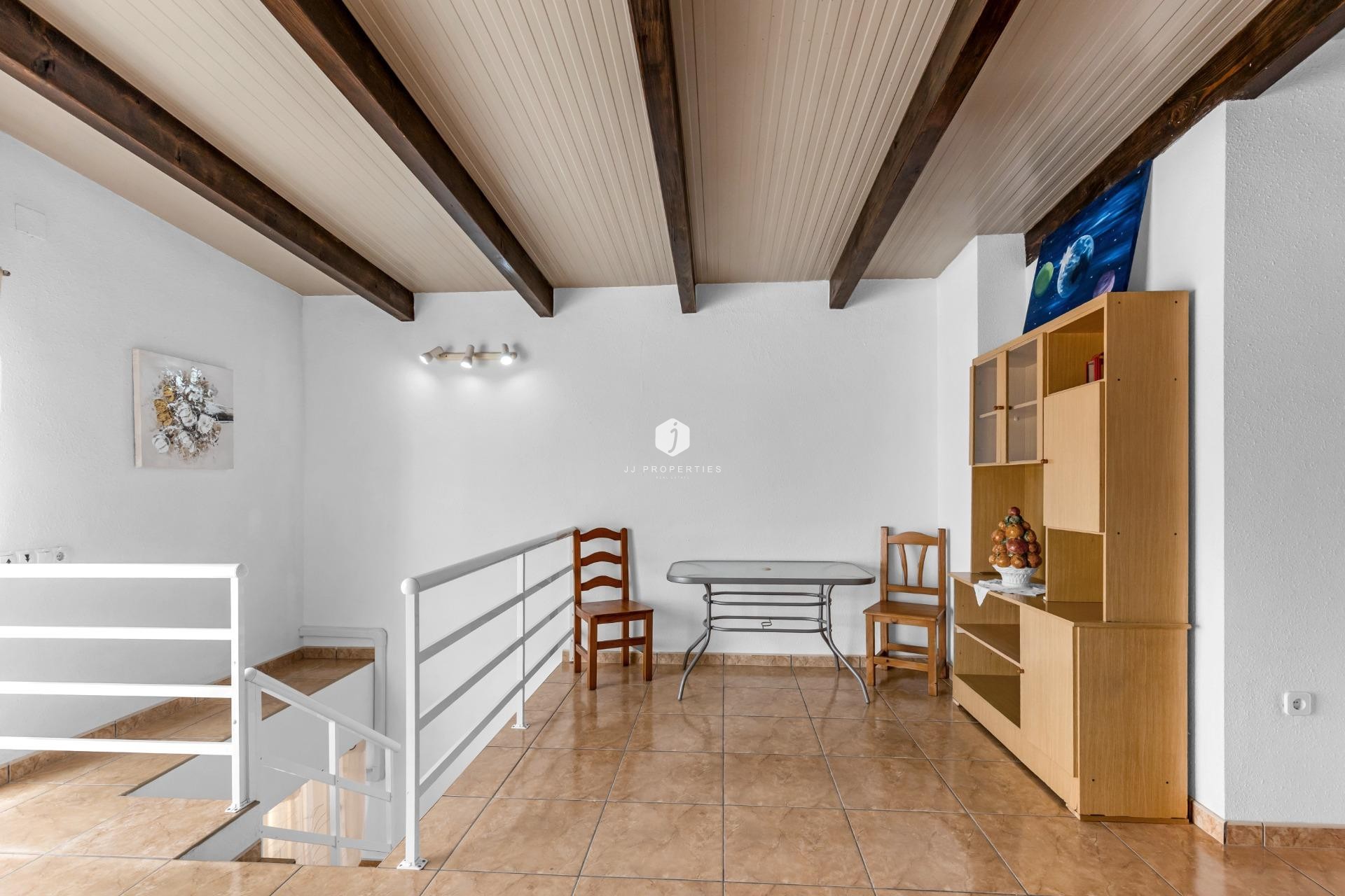 Segunda mano - Bungalow -
Torrevieja - Centro