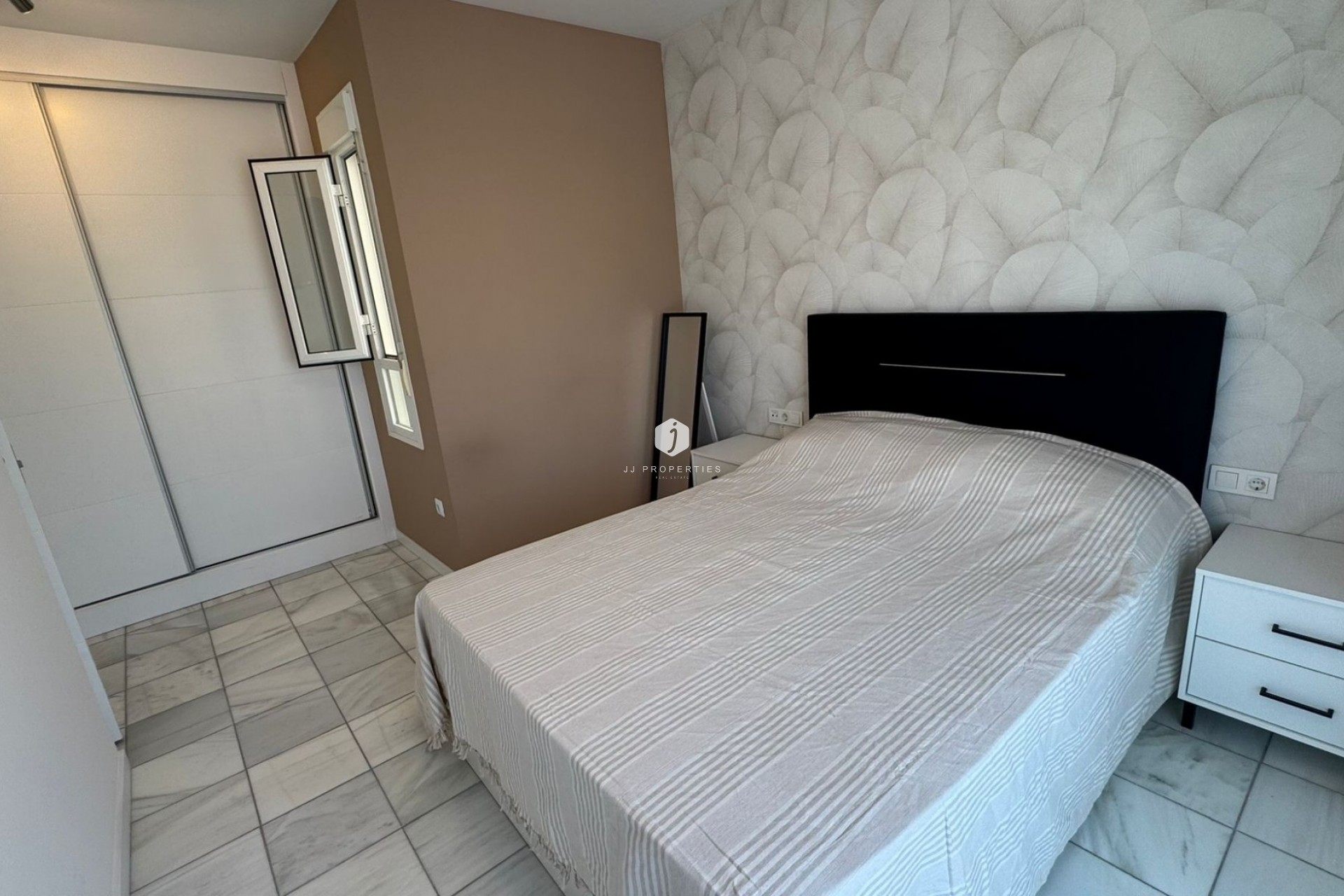 Segunda mano - Bungalow -
Torrevieja - Costa Blanca