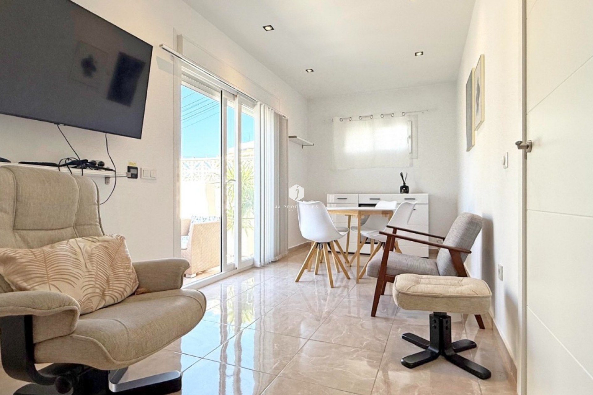 Segunda mano - Bungalow -
Torrevieja - Costa Blanca