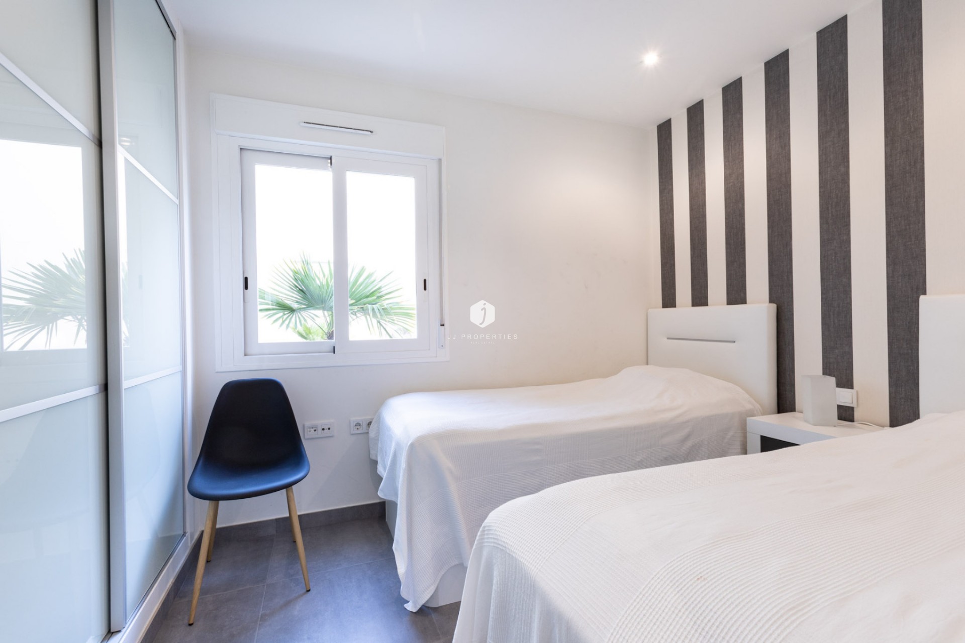 Segunda mano - Bungalow -
Torrevieja - Costa Blanca