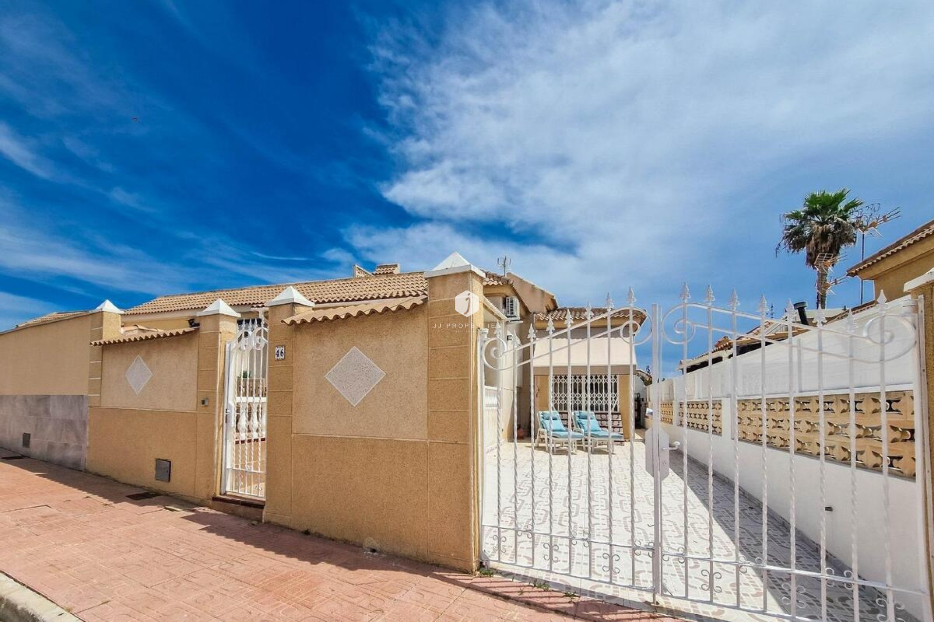 Segunda mano - Bungalow -
Torrevieja - Costa Blanca