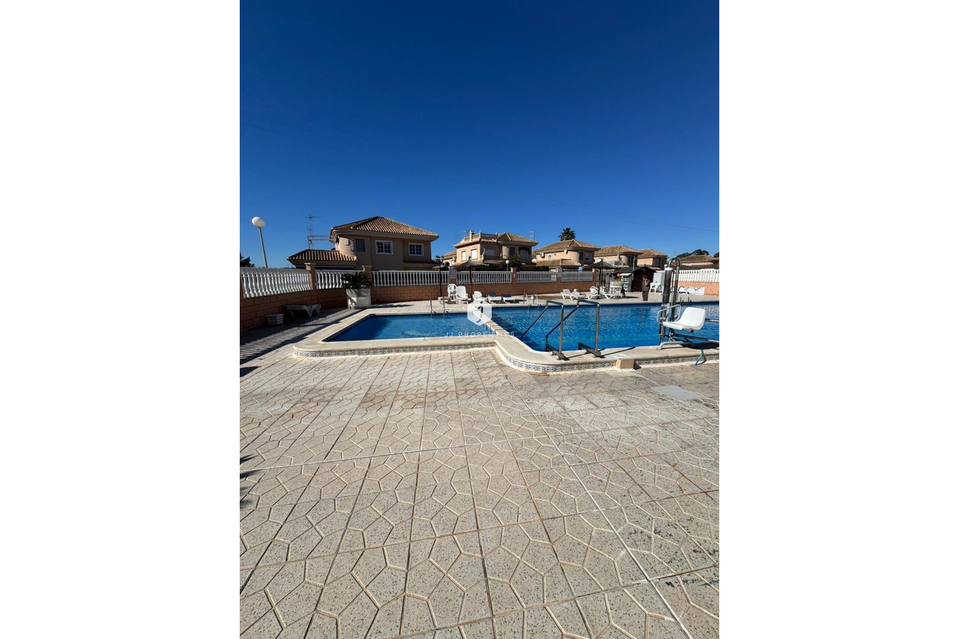 Segunda mano - Bungalow -
Torrevieja - Costa Blanca