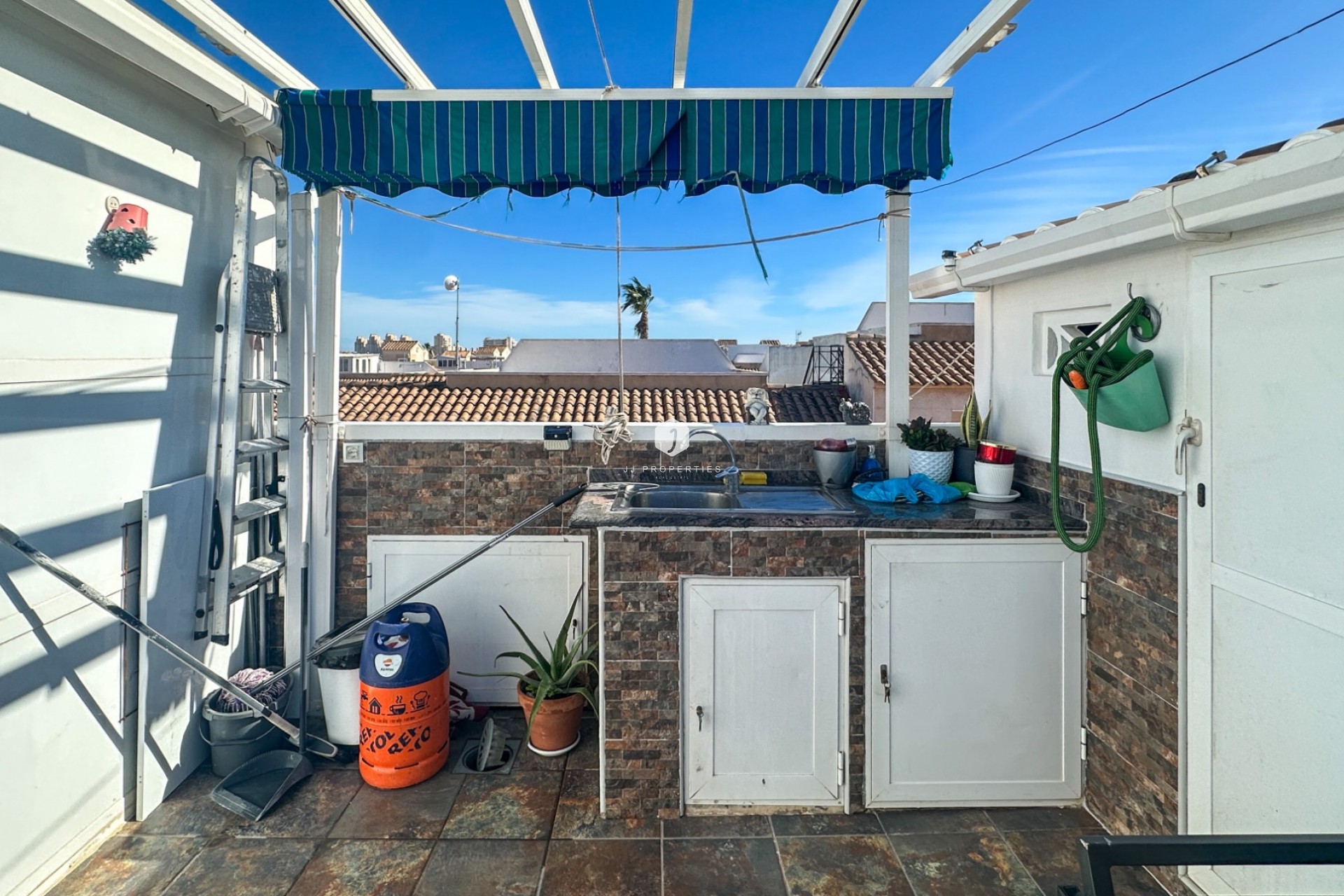 Segunda mano - Bungalow -
Torrevieja - Costa Blanca
