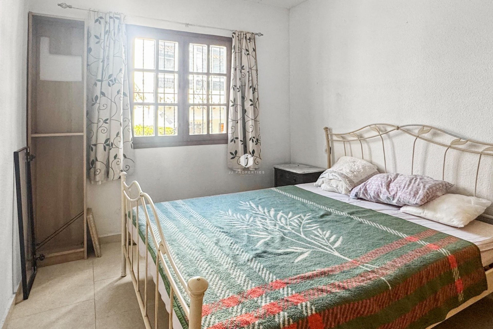 Segunda mano - Bungalow -
Torrevieja - Costa Blanca
