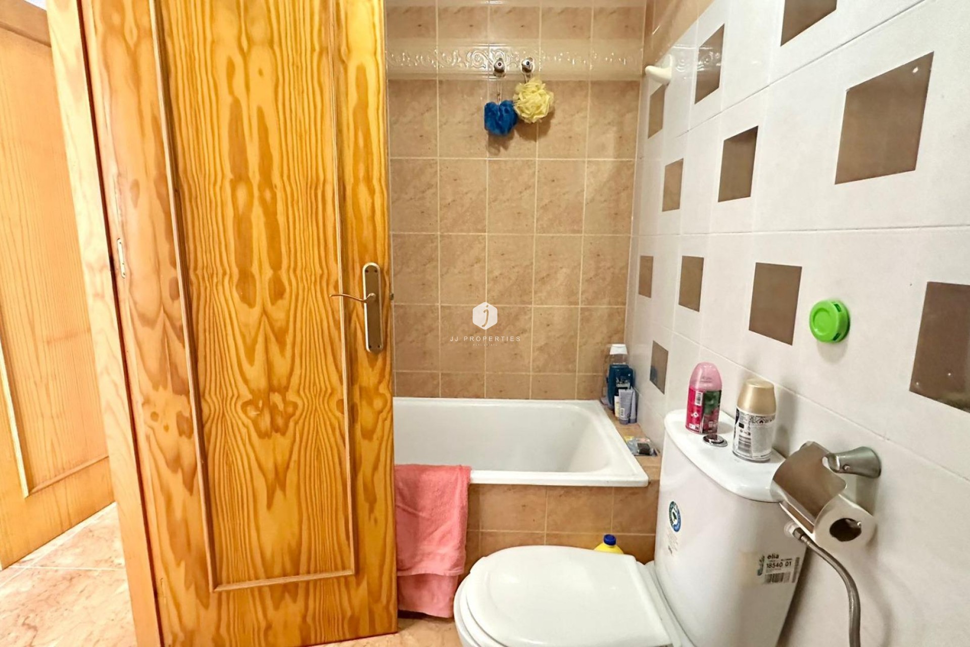 Segunda mano - Bungalow -
Torrevieja - El Limonar