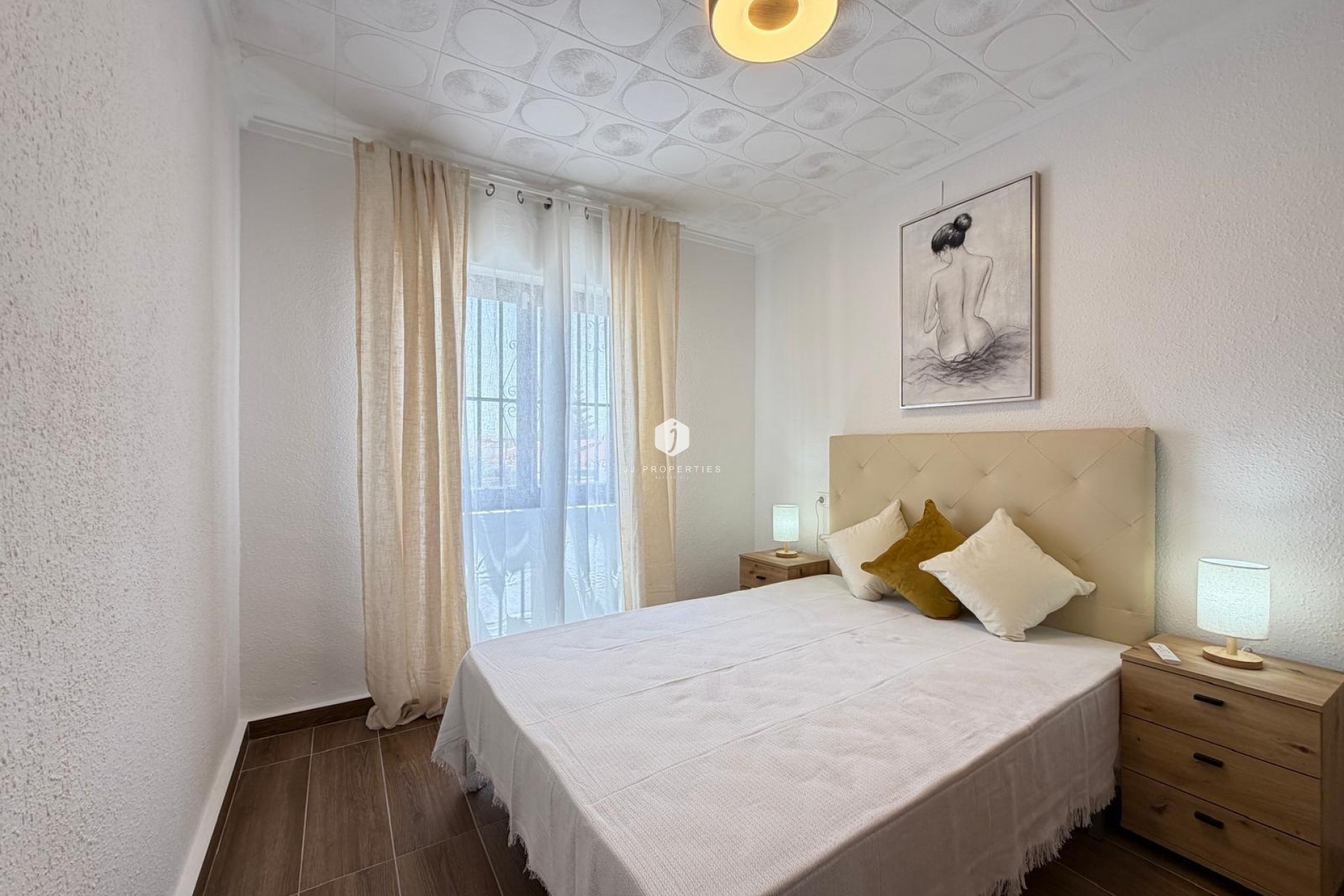 Segunda mano - Bungalow -
Torrevieja - El Limonar