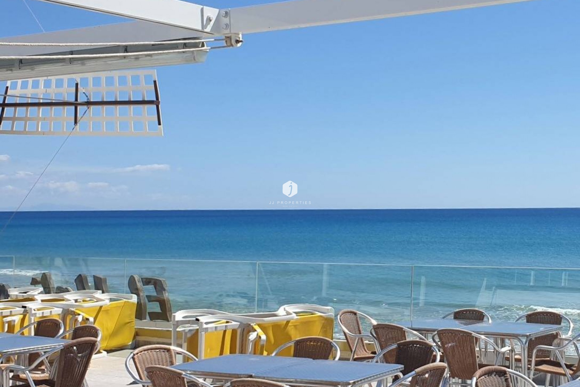 Segunda mano - Bungalow -
Torrevieja - La Mata