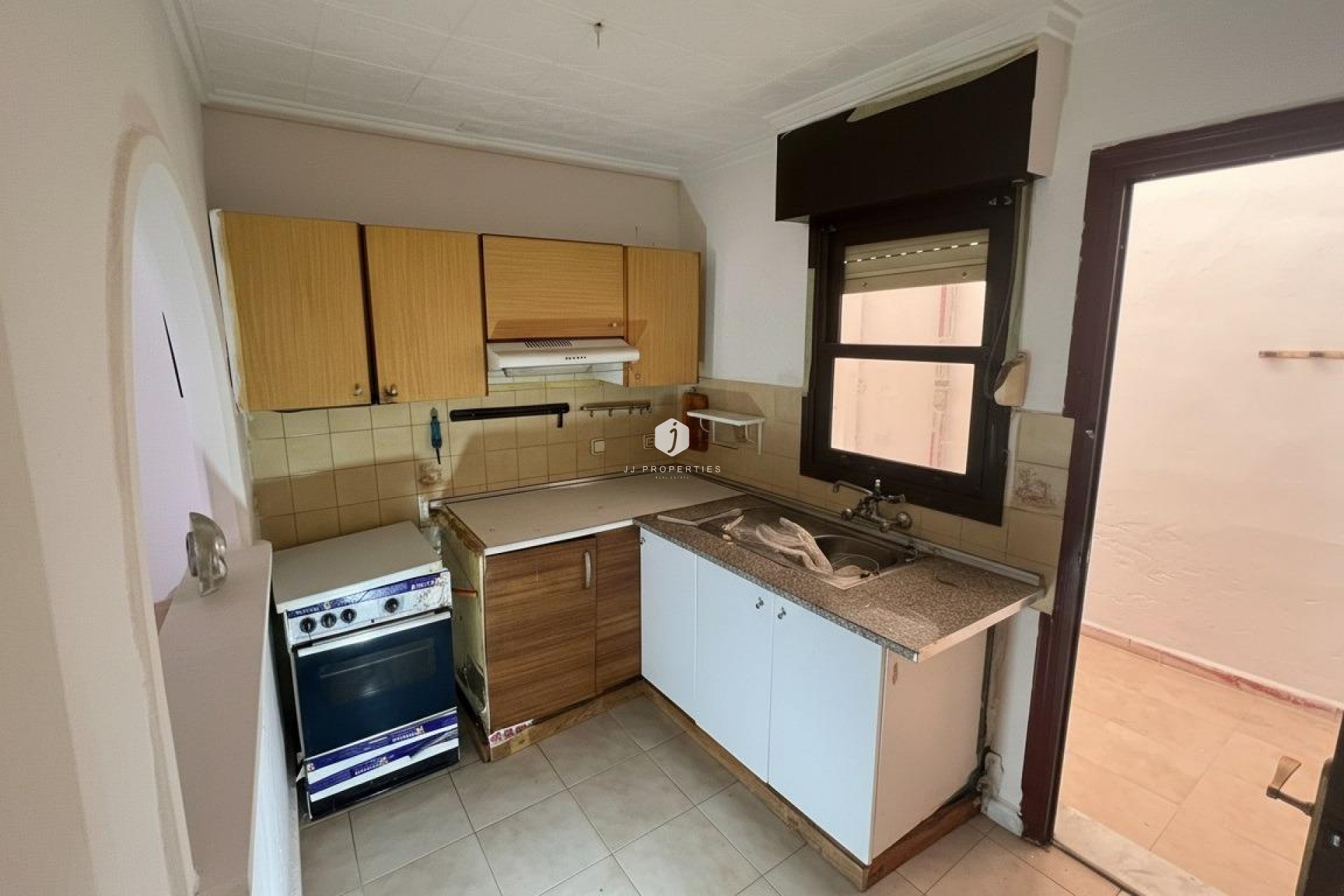 Segunda mano - Bungalow -
Torrevieja - La Siesta - El Salado - Torreta